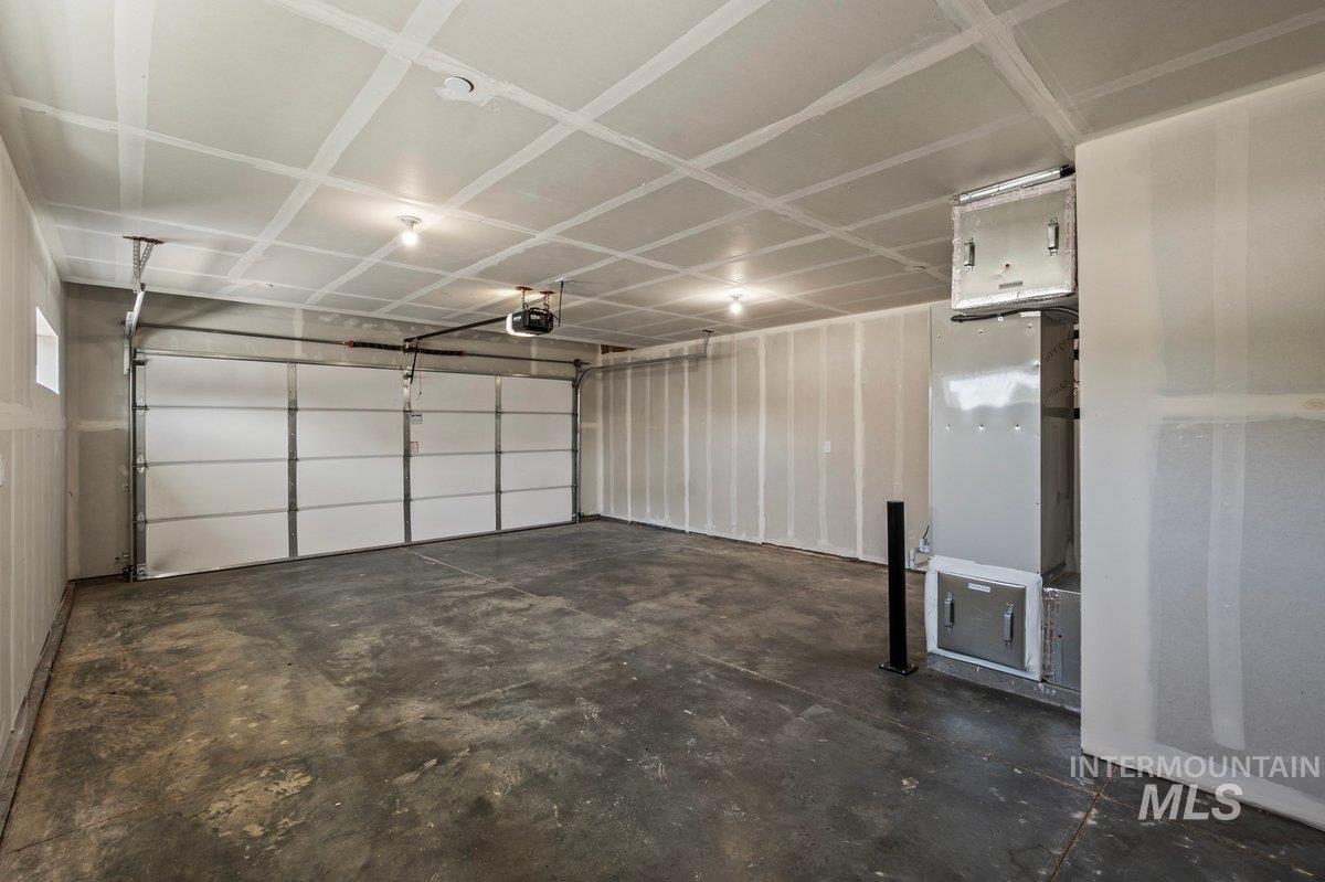 2801 W Palouse St, Boise, Idaho 83705, 3 Bedrooms, 2.5 Bathrooms, Residential For Sale, Price $474,999, 98968679