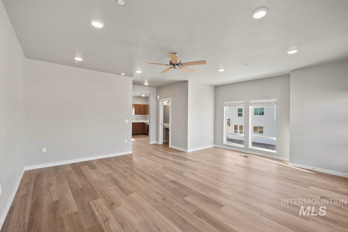 2773 W Palouse St, Boise, Idaho 83705, 3 Bedrooms, 2 Bathrooms, Residential For Sale, Price $459,999, 98968680