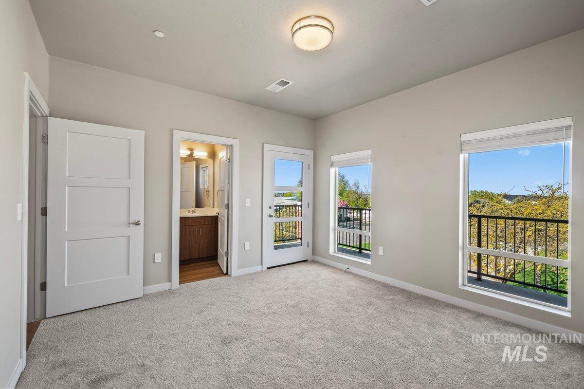 2773 W Palouse St, Boise, Idaho 83705, 3 Bedrooms, 2 Bathrooms, Residential For Sale, Price $459,999, 98968680