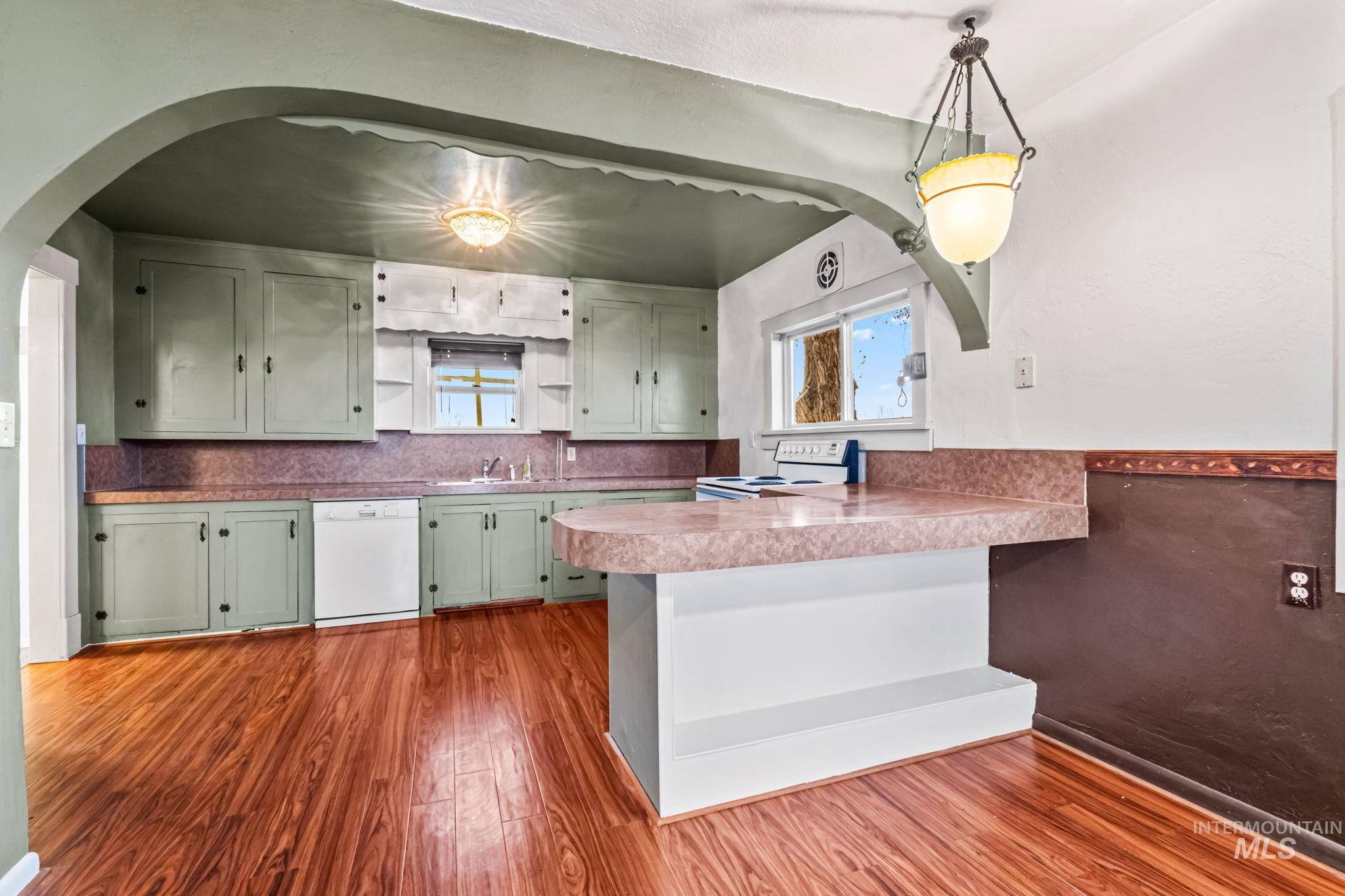 10065 Deer Flat Rd, Nampa, Idaho 83686, 4 Bedrooms, 2 Bathrooms, Residential For Sale, Price $589,900, 98968683