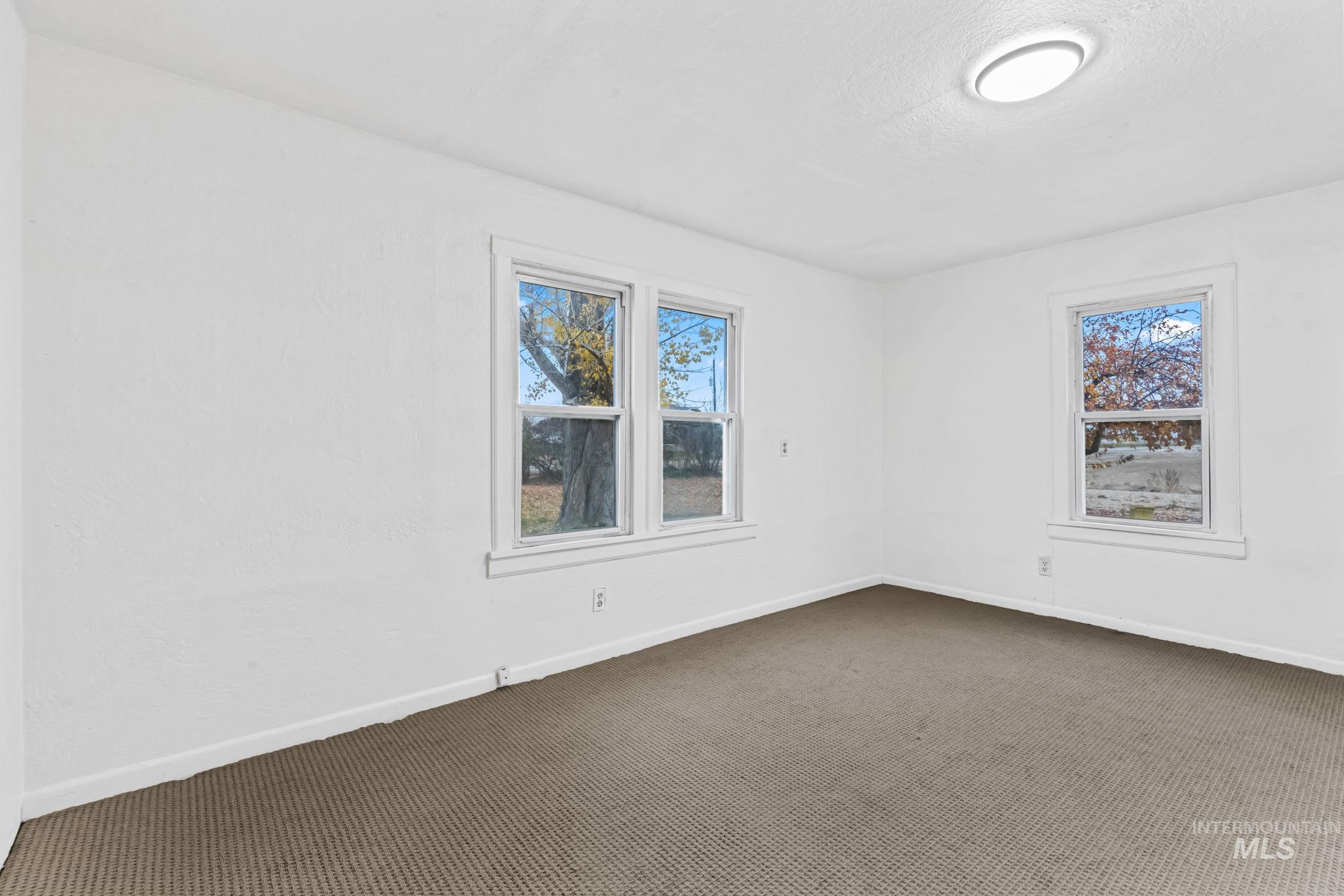 10065 Deer Flat Rd, Nampa, Idaho 83686, 4 Bedrooms, 2 Bathrooms, Residential For Sale, Price $589,900, 98968683