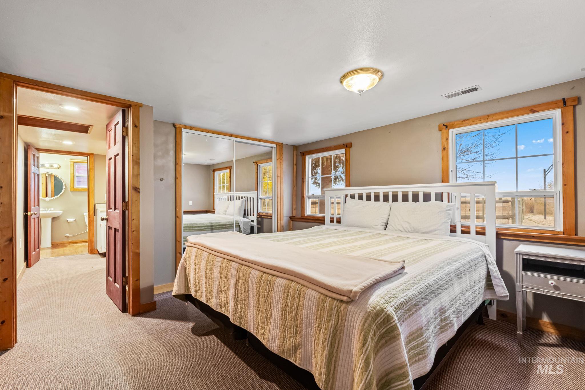 10065 Deer Flat Rd, Nampa, Idaho 83686, 4 Bedrooms, 2 Bathrooms, Residential For Sale, Price $589,900, 98968683