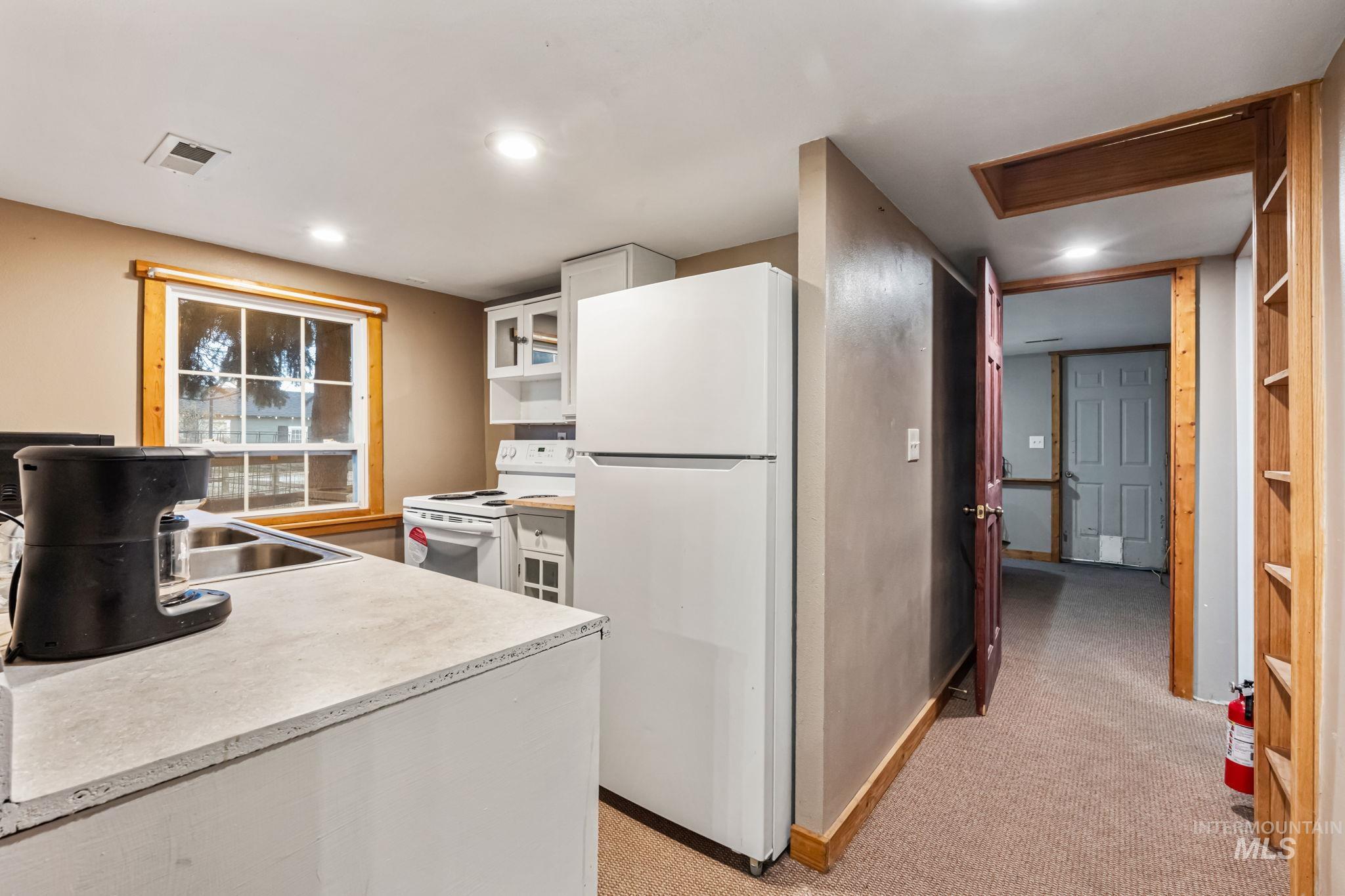 10065 Deer Flat Rd, Nampa, Idaho 83686, 4 Bedrooms, 2 Bathrooms, Residential For Sale, Price $589,900, 98968683