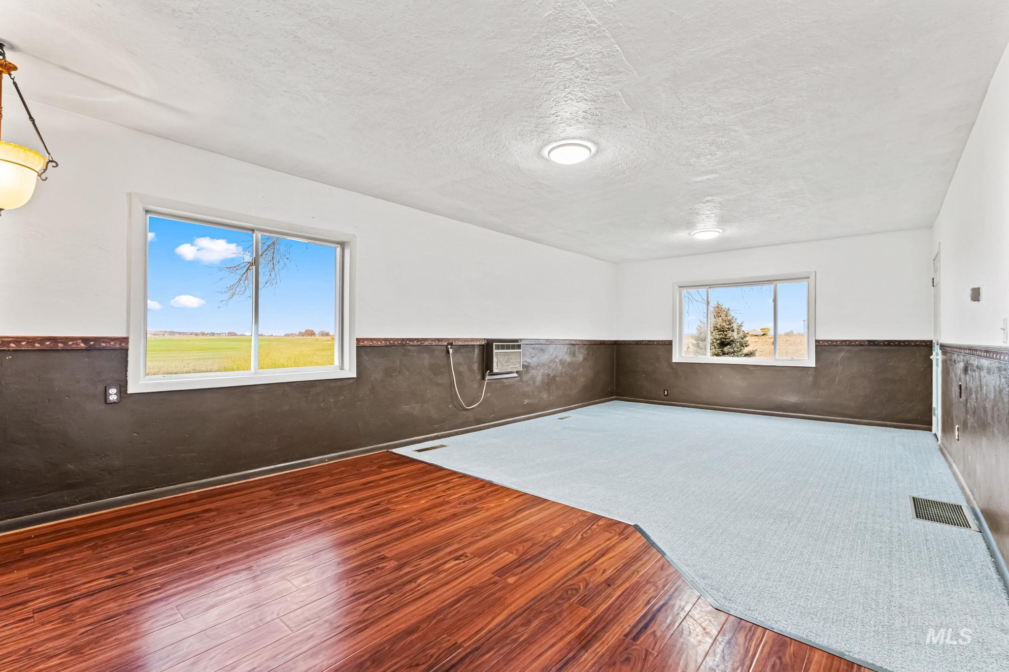 10065 Deer Flat Rd, Nampa, Idaho 83686, 4 Bedrooms, 2 Bathrooms, Residential For Sale, Price $589,900, 98968683