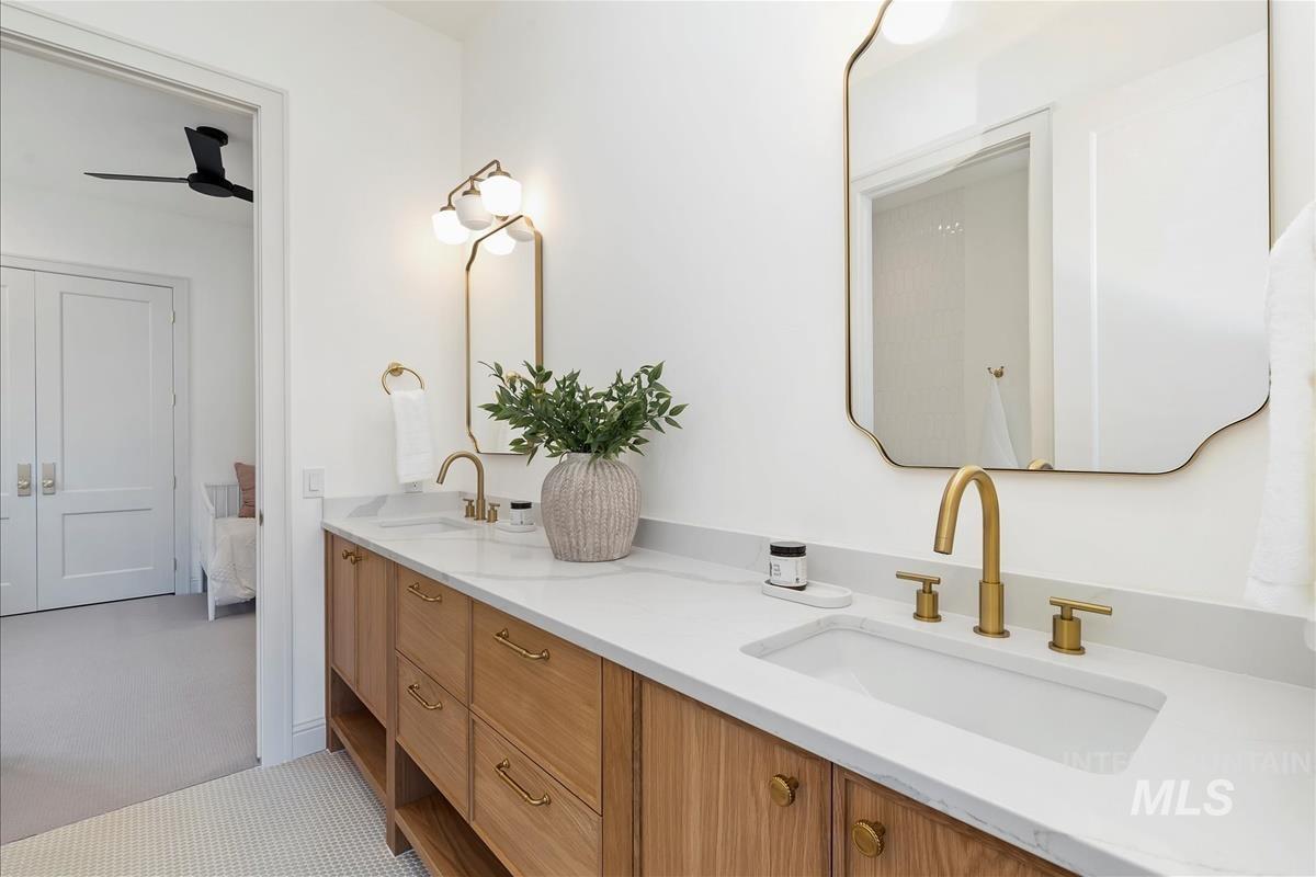 7580 W Lookout View St, Meridian, Idaho 83646, 4 Bedrooms, 3.5 Bathrooms, Residential For Sale, Price $1,998,999, 98968687