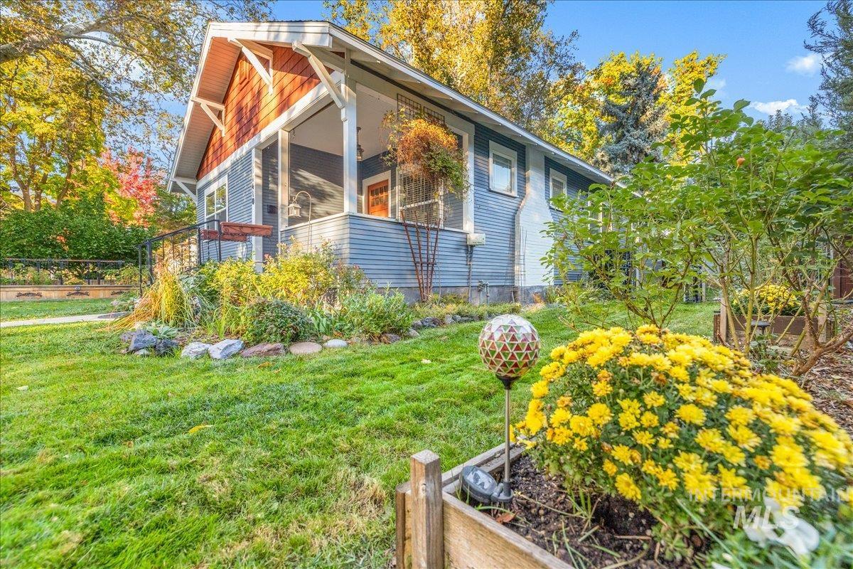 1410 N 20th Street, Boise, Idaho 83702, 3 Bedrooms, 1.5 Bathrooms, Residential For Sale, Price $735,000, 98968694