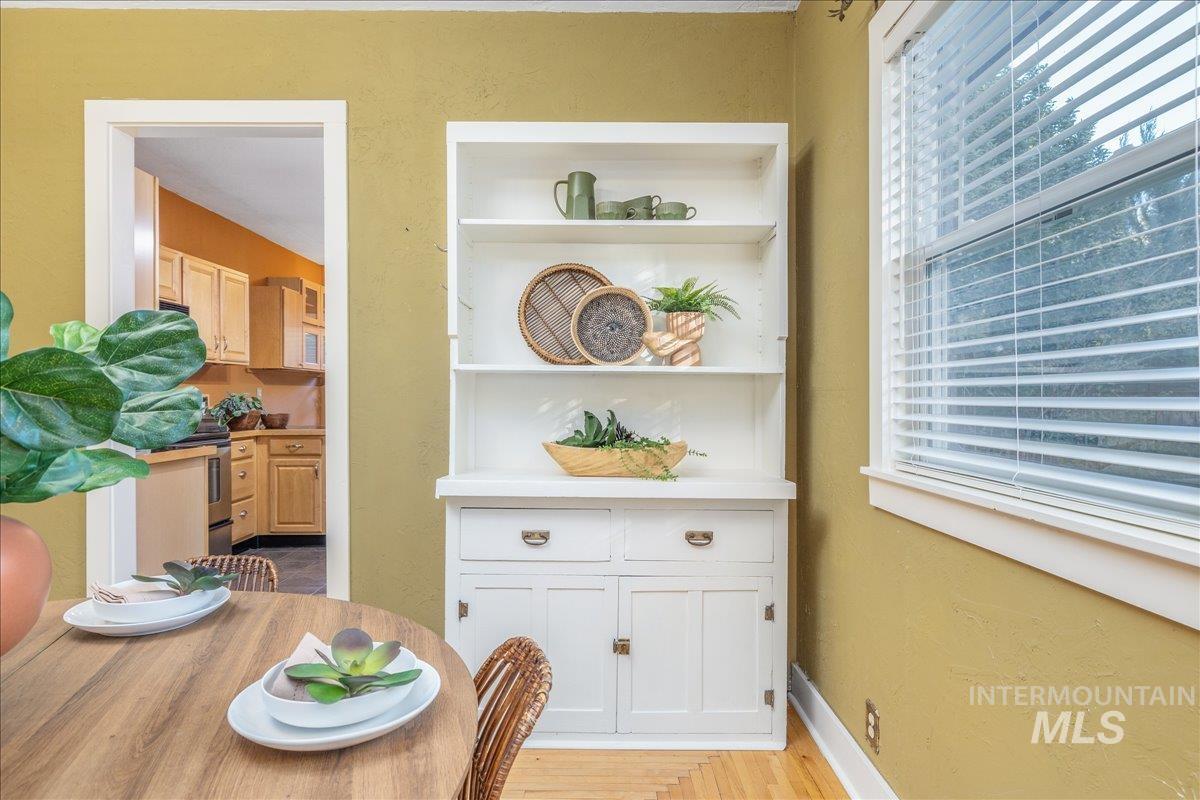 1410 N 20th Street, Boise, Idaho 83702, 3 Bedrooms, 1.5 Bathrooms, Residential For Sale, Price $735,000, 98968694