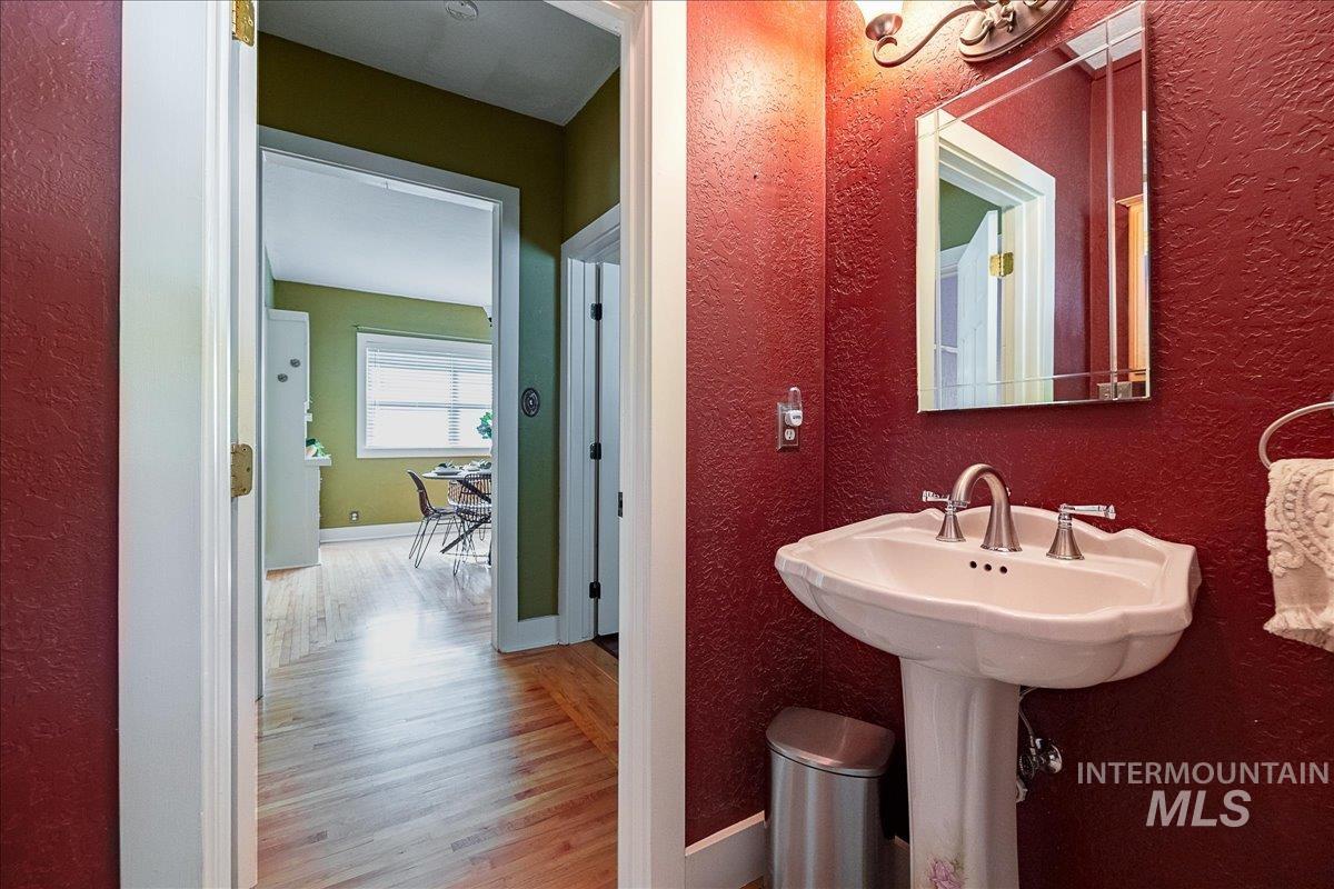 1410 N 20th Street, Boise, Idaho 83702, 3 Bedrooms, 1.5 Bathrooms, Residential For Sale, Price $735,000, 98968694