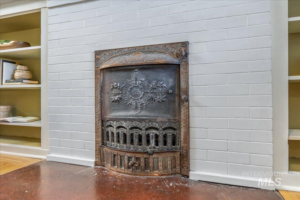 1410 N 20th Street, Boise, Idaho 83702, 3 Bedrooms, 1.5 Bathrooms, Residential For Sale, Price $735,000, 98968694