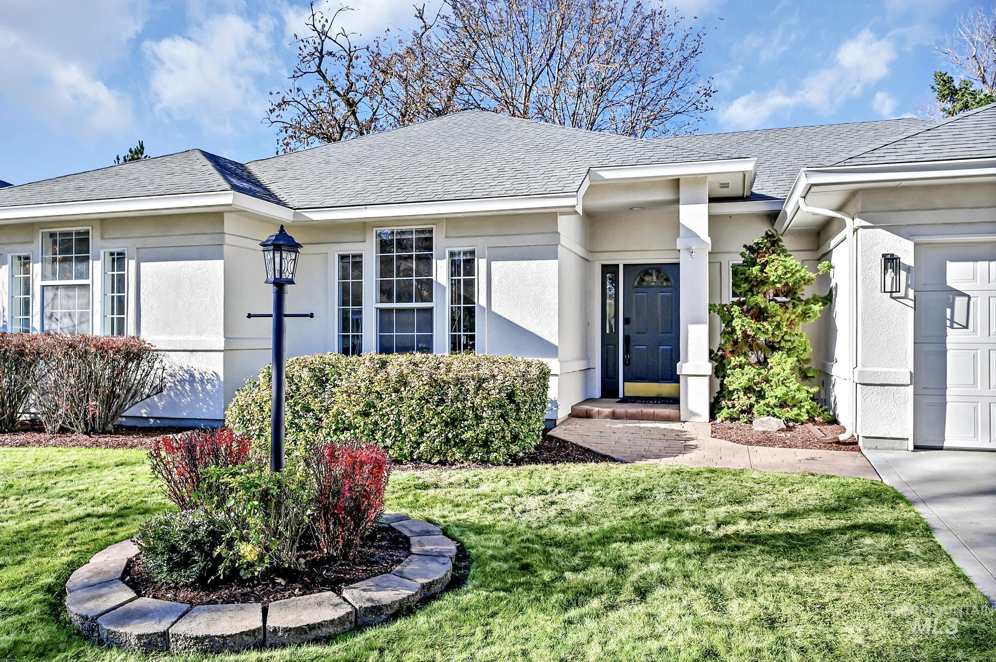 6201 N Fountain Ln, Garden City, Idaho 83714, 3 Bedrooms, 2 Bathrooms, Residential For Sale, Price $538,888,MLS 98968706