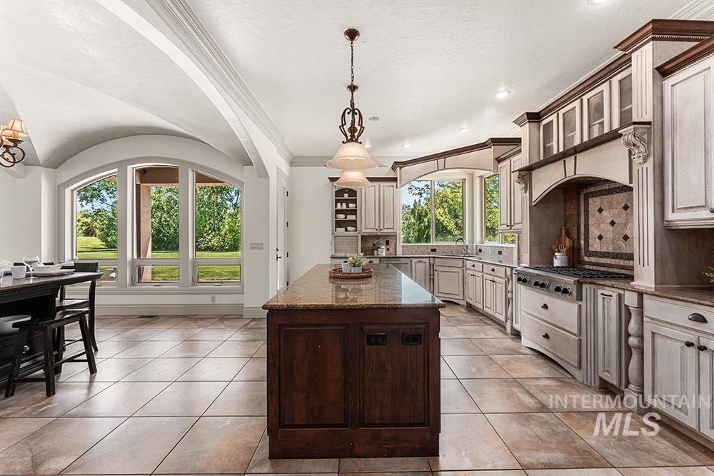 7002 W Avignon Ln, Eagle, Idaho 83616, 4 Bedrooms, 3 Bathrooms, Residential For Sale, Price $2,199,000, 98968716