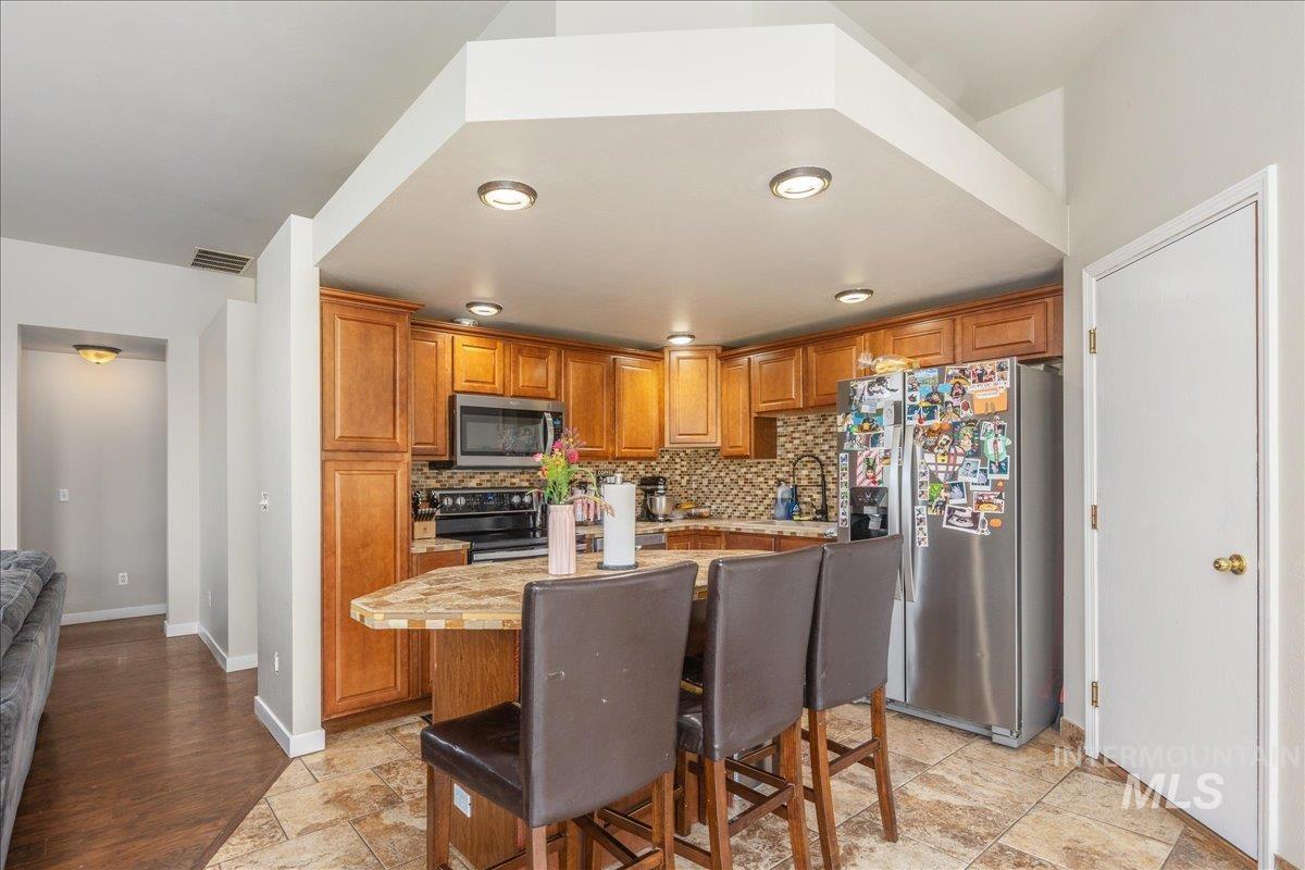 1966 N Pilgrim Avenue, Boise, Idaho 83704, 3 Bedrooms, 2 Bathrooms, Residential For Sale, Price $419,900, 98968717