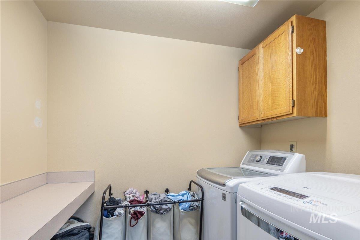 1966 N Pilgrim Avenue, Boise, Idaho 83704, 3 Bedrooms, 2 Bathrooms, Residential For Sale, Price $419,900, 98968717