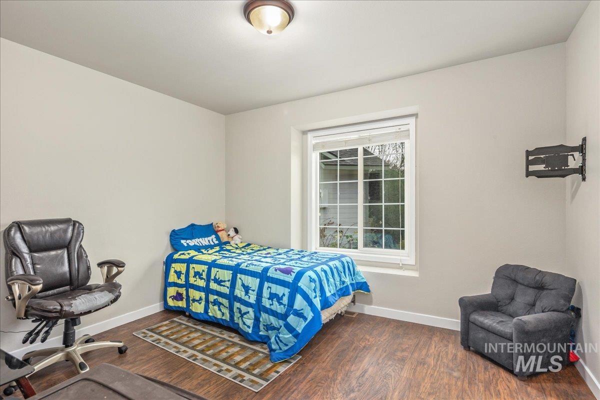 1966 N Pilgrim Avenue, Boise, Idaho 83704, 3 Bedrooms, 2 Bathrooms, Residential For Sale, Price $419,900, 98968717