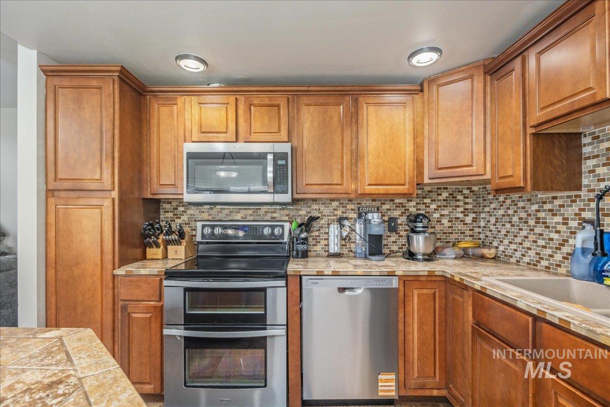 1966 N Pilgrim Avenue, Boise, Idaho 83704, 3 Bedrooms, 2 Bathrooms, Residential For Sale, Price $419,900, 98968717