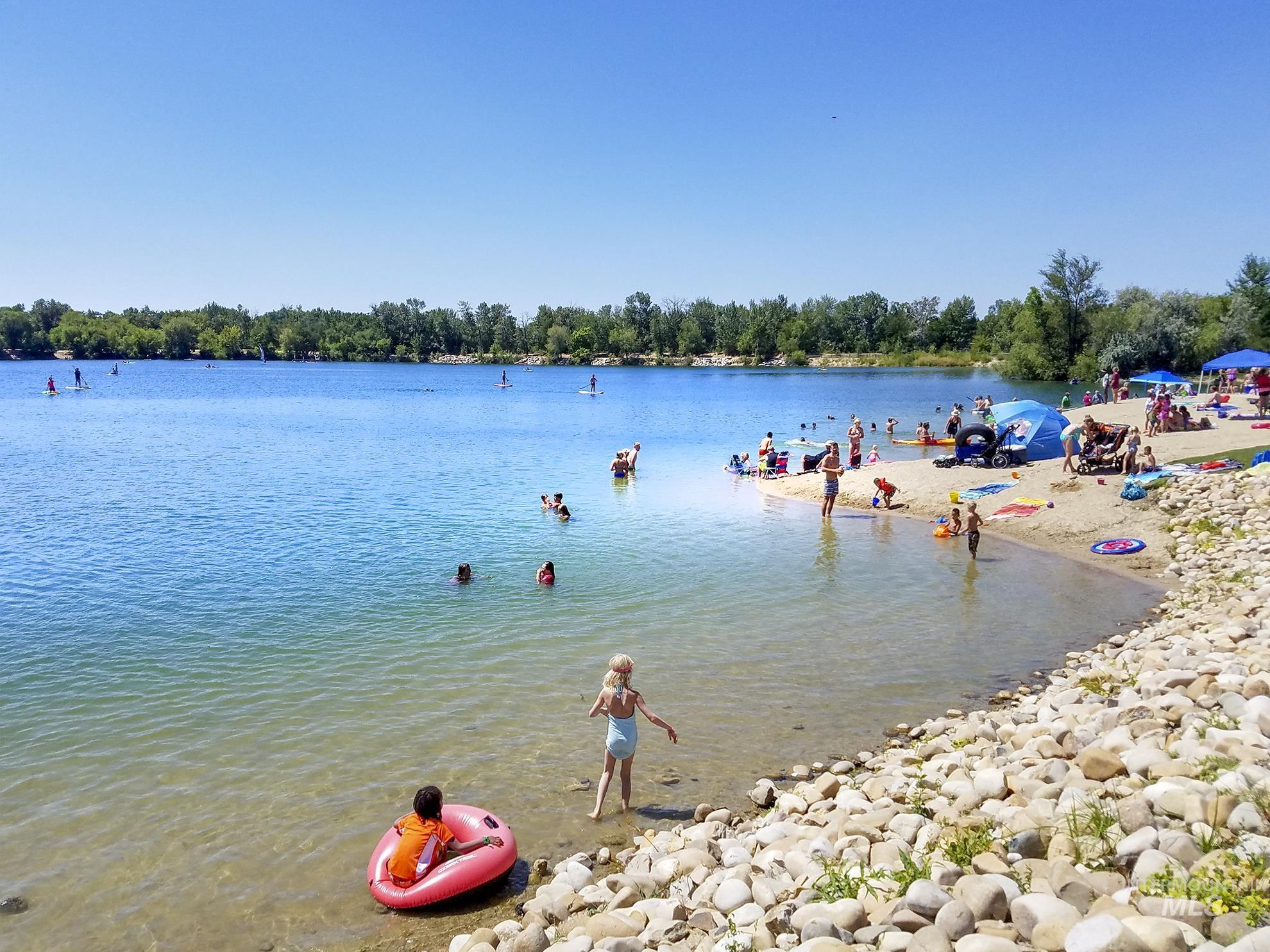 Walkable to Greenbelt and parks