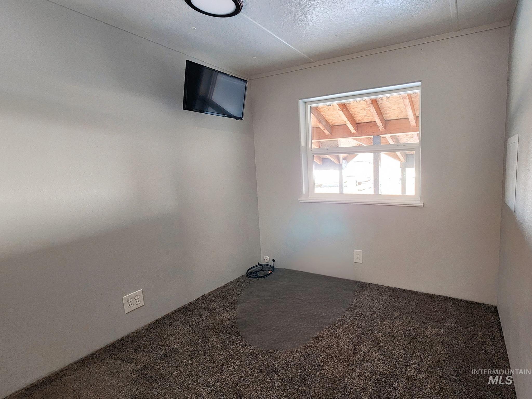 501 N Dartmouth St, Council, Idaho 83612, 2 Bedrooms, 1 Bathroom, Residential For Sale, Price $195,000, 98968722