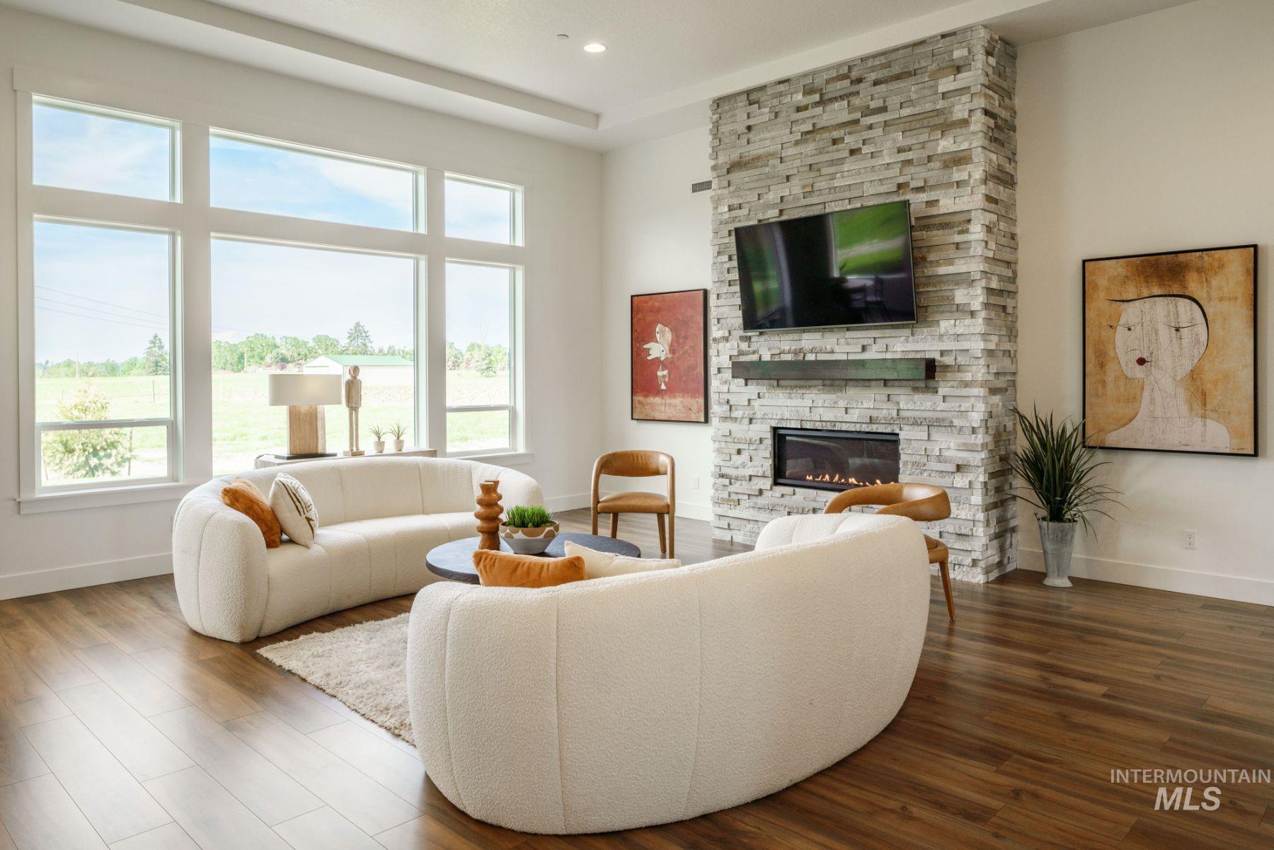 7623 W Flathead Lake Street, Eagle, Idaho 83616, 5 Bedrooms, 4.5 Bathrooms, Residential For Sale, Price $1,402,500, 98968724