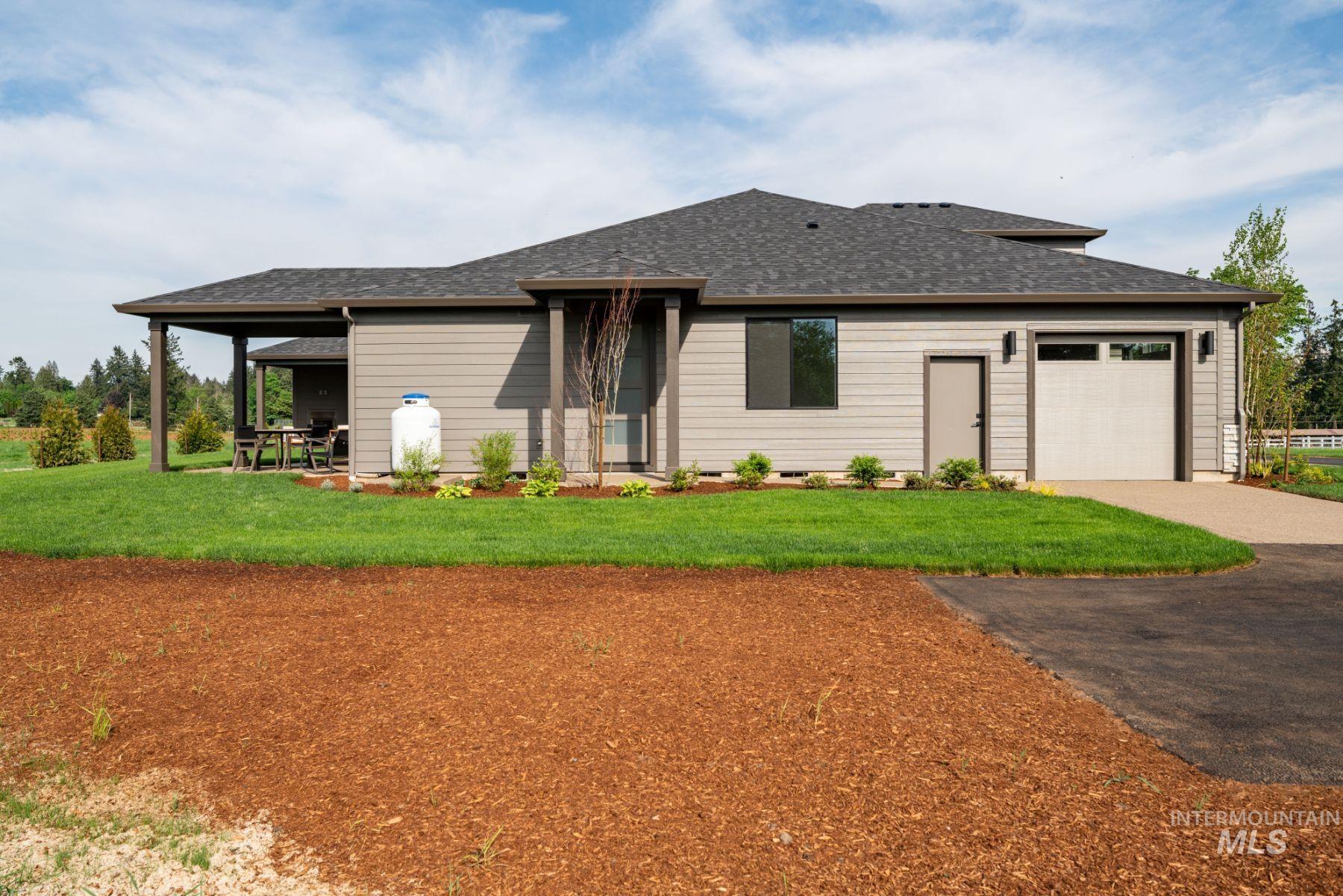 7623 W Flathead Lake Street, Eagle, Idaho 83616, 5 Bedrooms, 4.5 Bathrooms, Residential For Sale, Price $1,402,500, 98968724