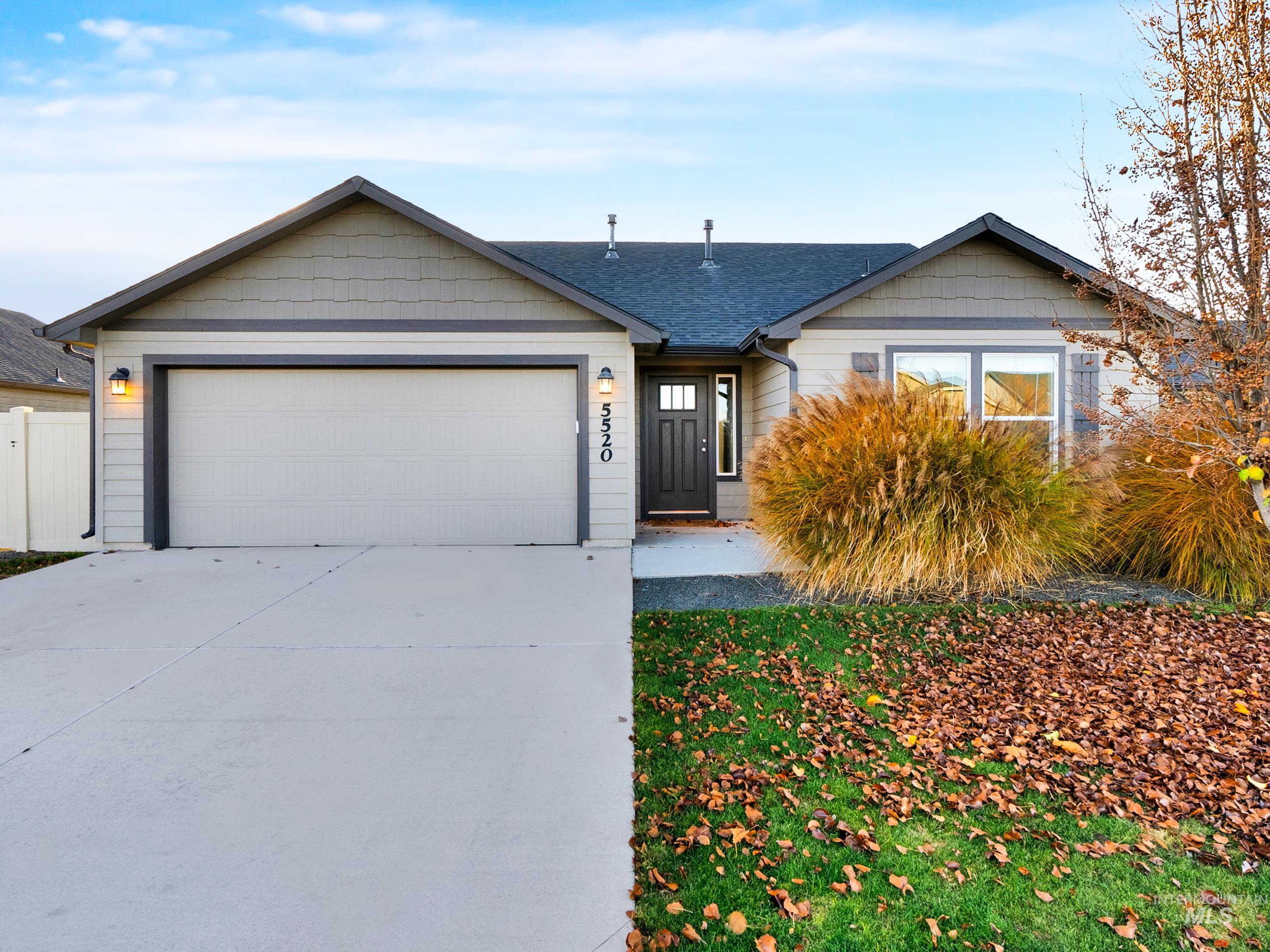 5520 Boomerang way, Caldwell, Idaho 83607, 3 Bedrooms, 2 Bathrooms, Residential For Sale, Price $369,900, 98968725