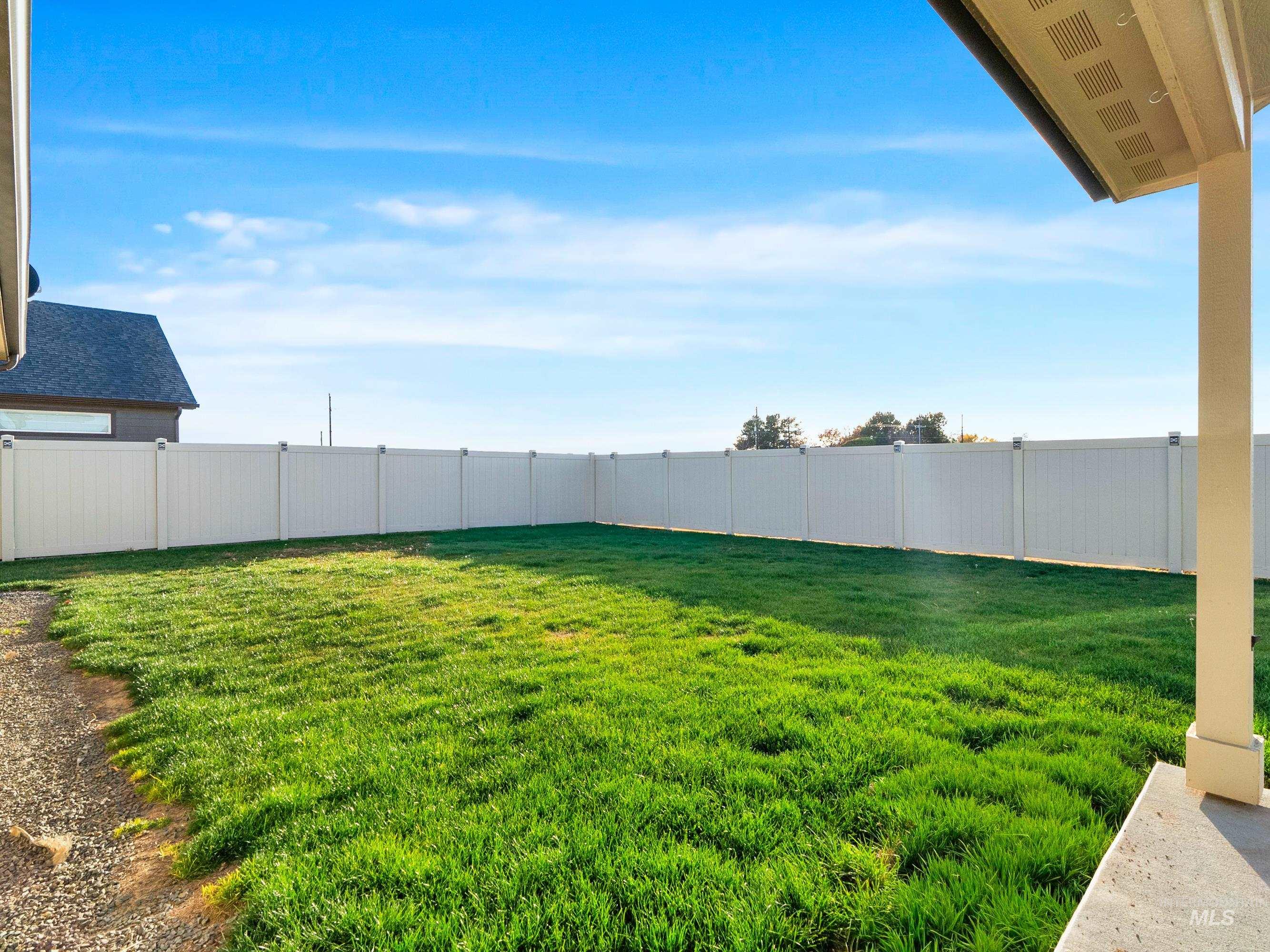 5520 Boomerang way, Caldwell, Idaho 83607, 3 Bedrooms, 2 Bathrooms, Residential For Sale, Price $369,900, 98968725