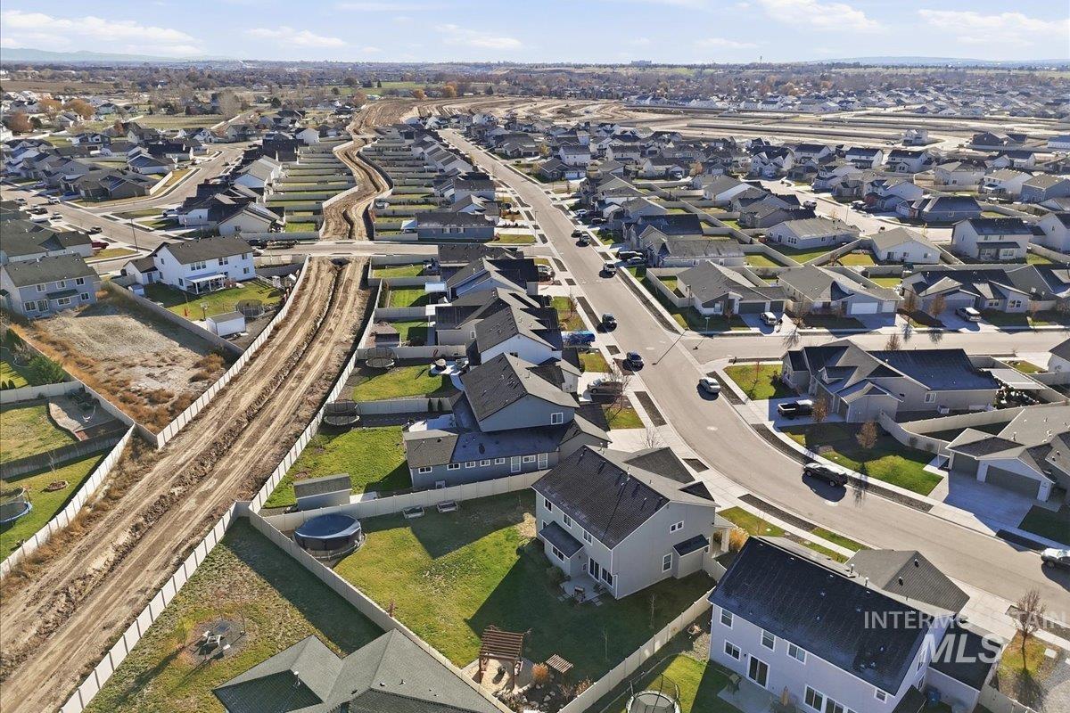 View of property location with nearby suburban area and a major roadway