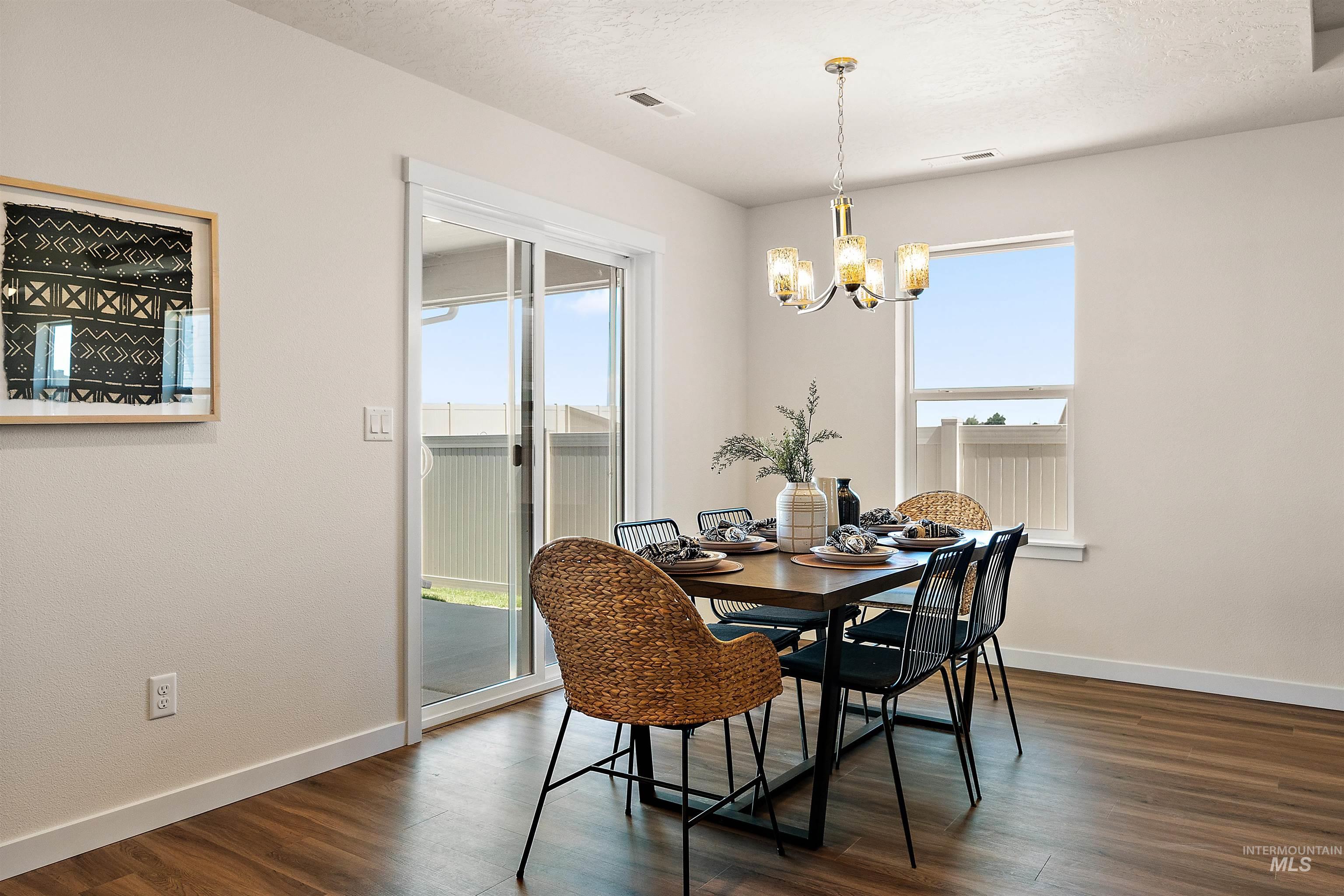 10087 Longtail Drive, Nampa, Idaho 83687, 3 Bedrooms, 2 Bathrooms, Residential For Sale, Price $389,335, 98968740