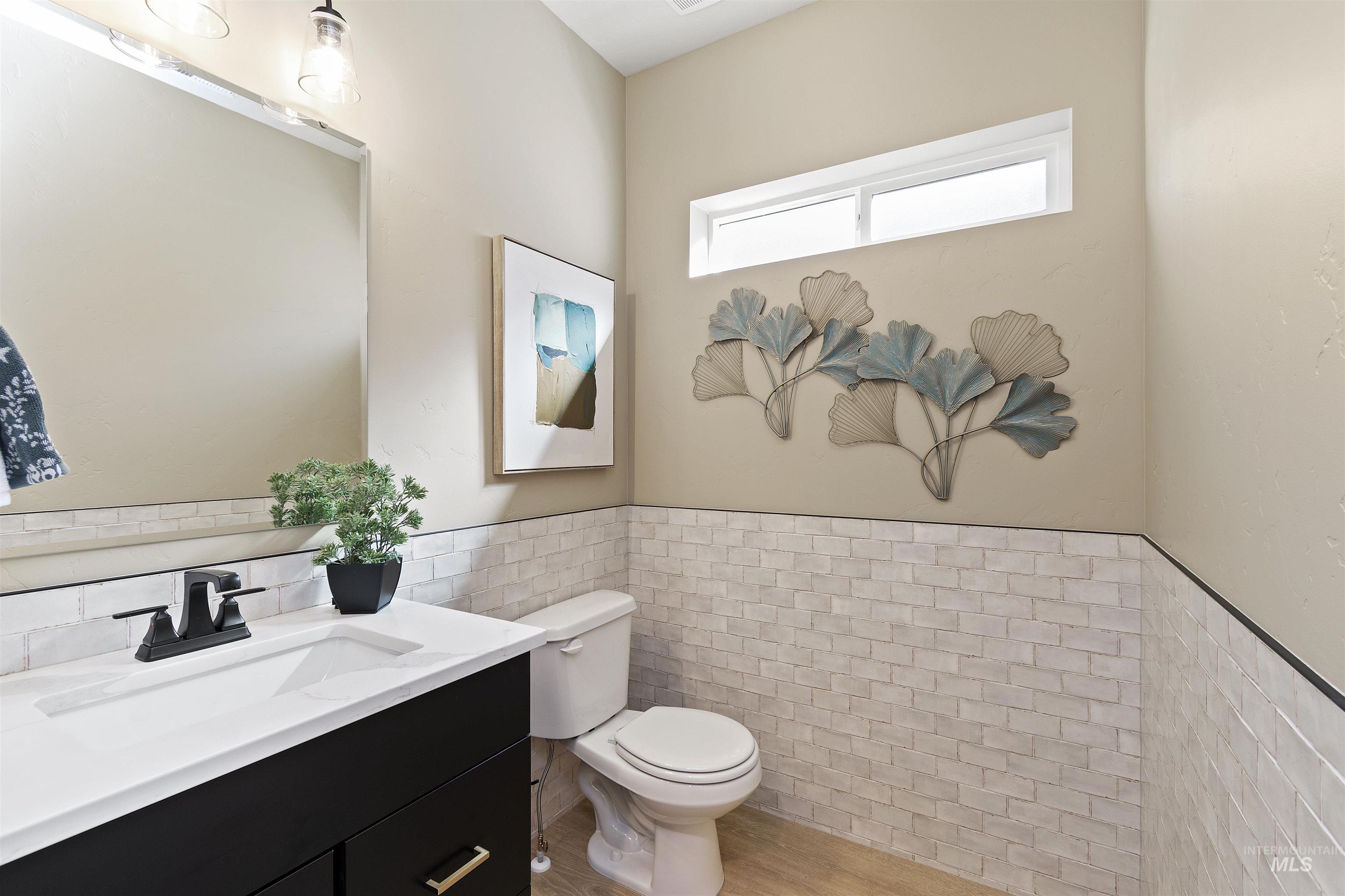 19240 Red Eagle Way, Caldwell, Idaho 83605, 5 Bedrooms, 3 Bathrooms, Residential For Sale, Price $478,599, 98968742