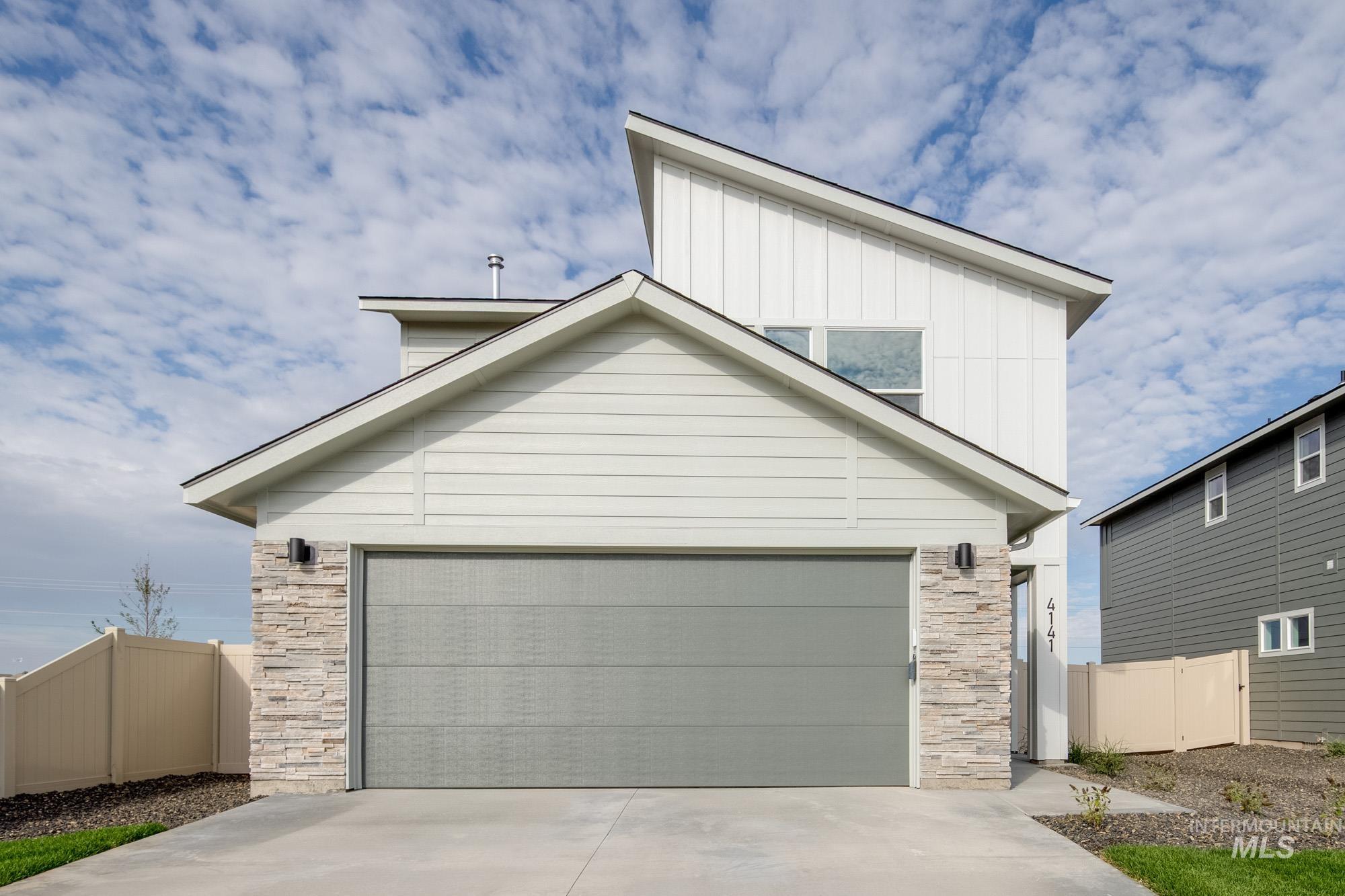 10573 W Tinder St, Star, Idaho 83669, 3 Bedrooms, 2.5 Bathrooms, Residential For Sale, Price $484,990,MLS 98968755