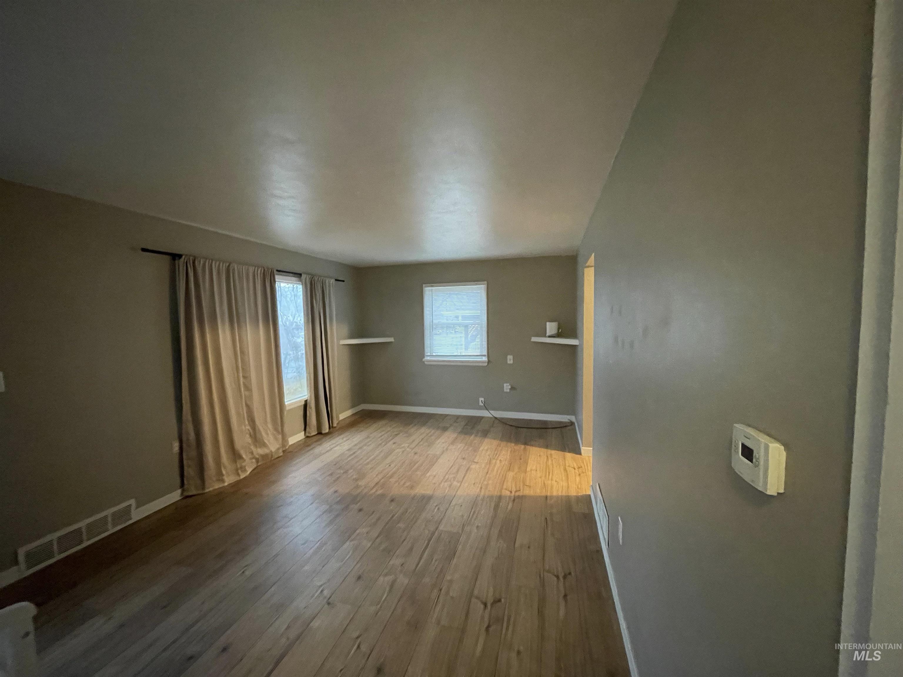 1117 15th Street, Clarkston, Idaho 99403, 3 Bedrooms, 1 Bathroom, Residential For Sale, Price $325,000, 98968775