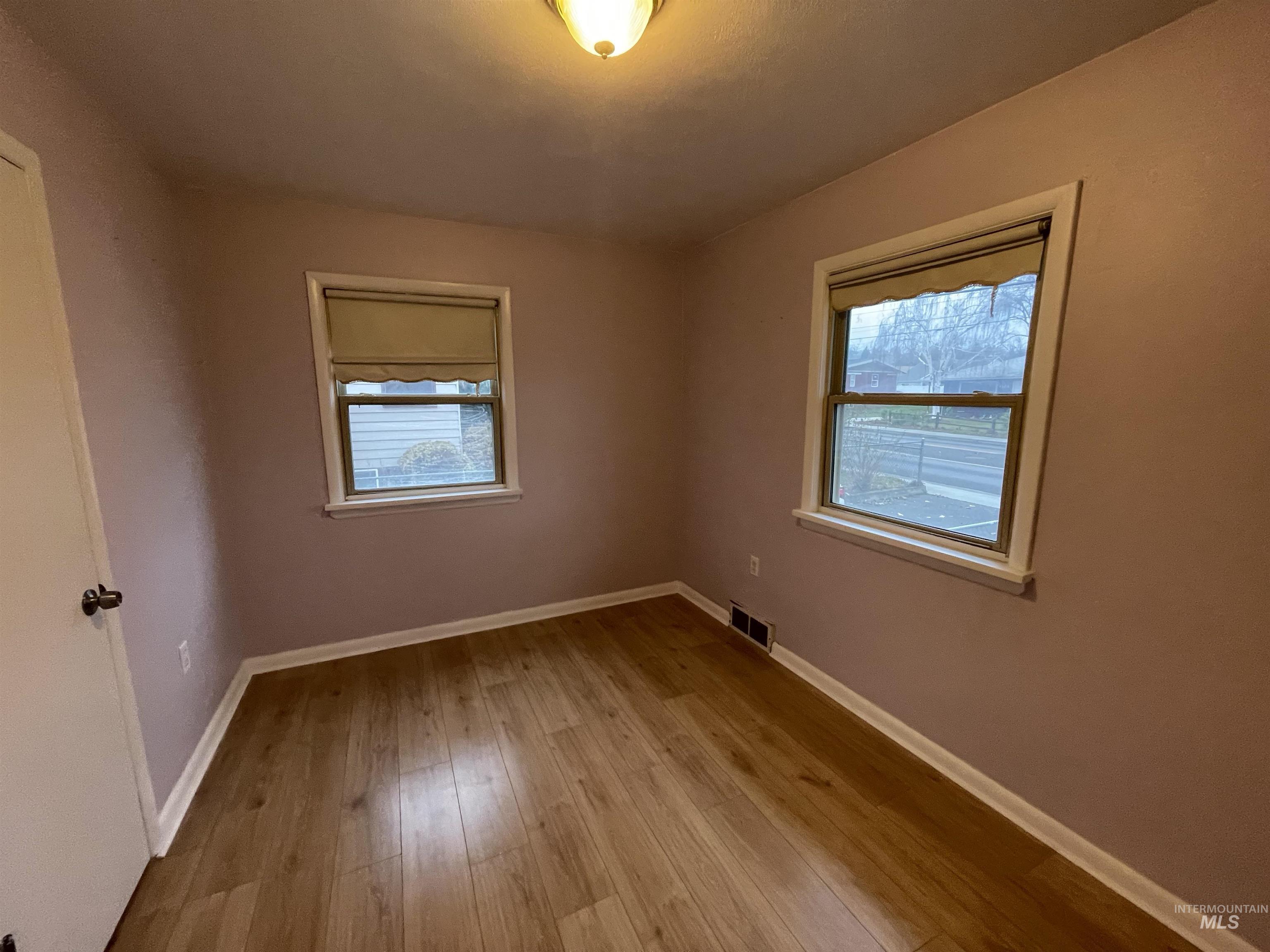 1117 15th Street, Clarkston, Idaho 99403, 3 Bedrooms, 1 Bathroom, Residential For Sale, Price $325,000, 98968775