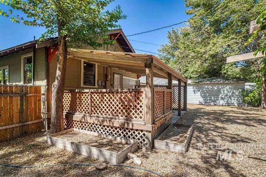 View of side of home