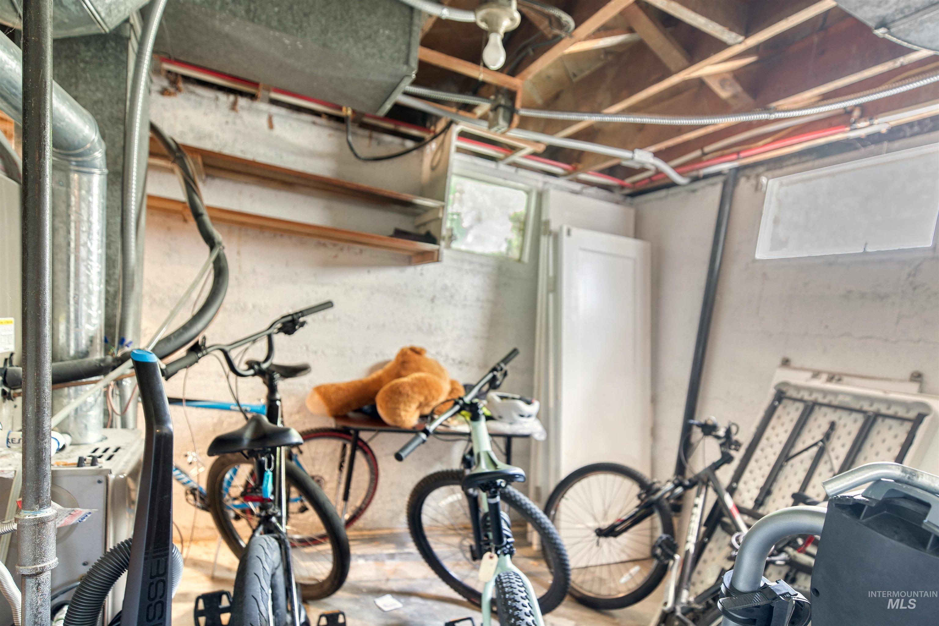 Basement with heating unit