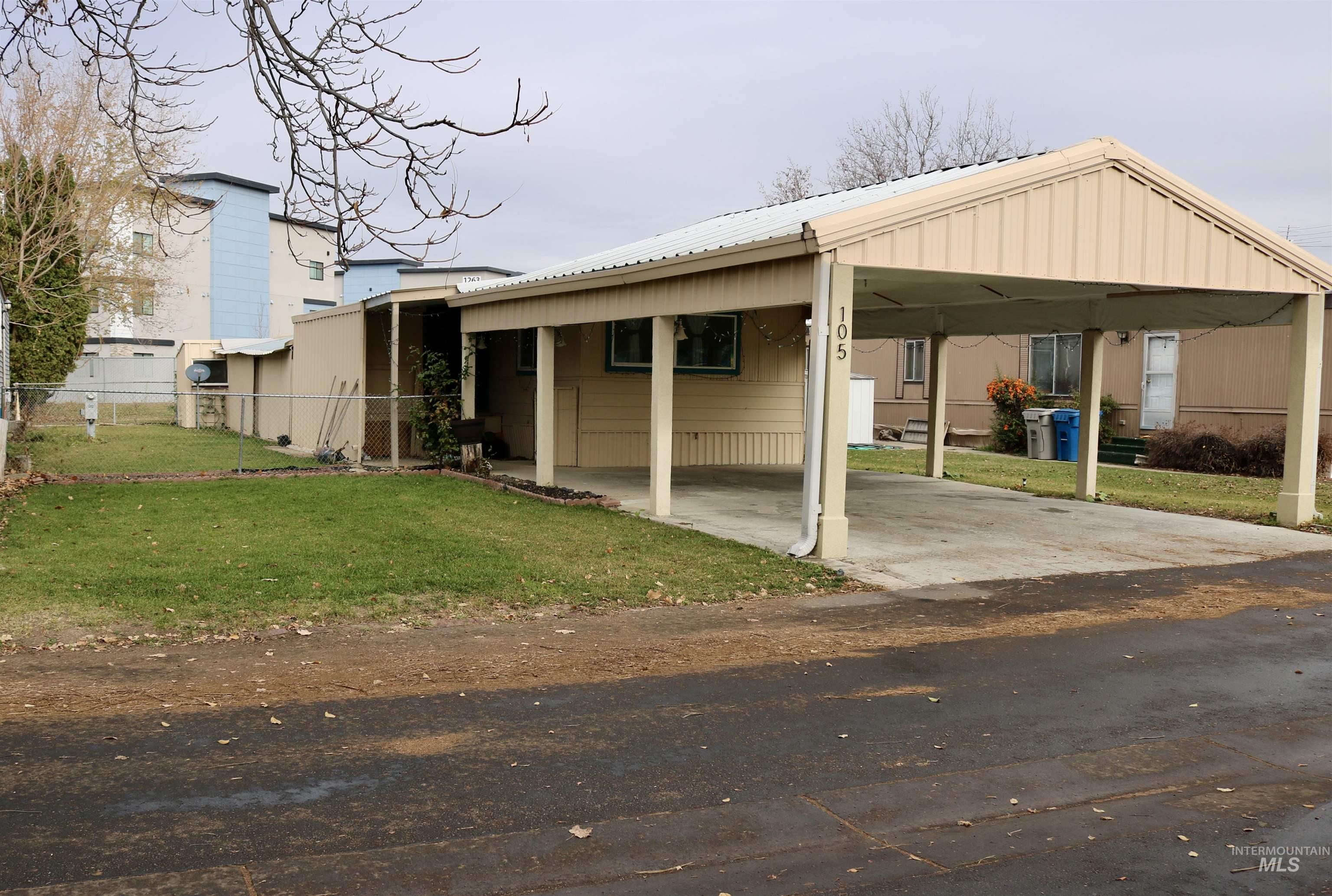 1410 Flamingo, Nampa, Idaho 83651, 2 Bedrooms, 2 Bathrooms, Residential For Sale, Price $73,900, 98968784