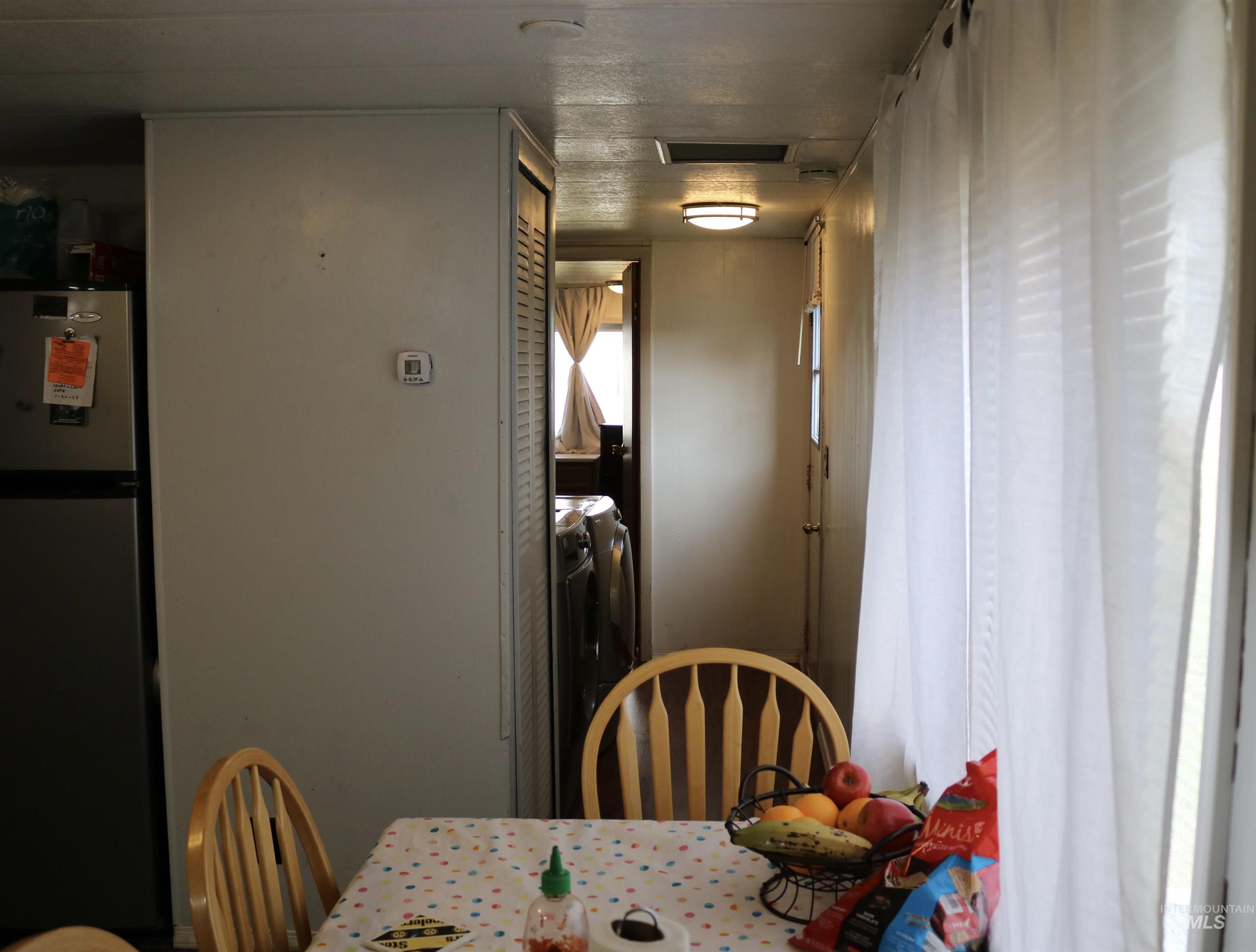 1410 Flamingo, Nampa, Idaho 83651, 2 Bedrooms, 2 Bathrooms, Residential For Sale, Price $73,900, 98968784