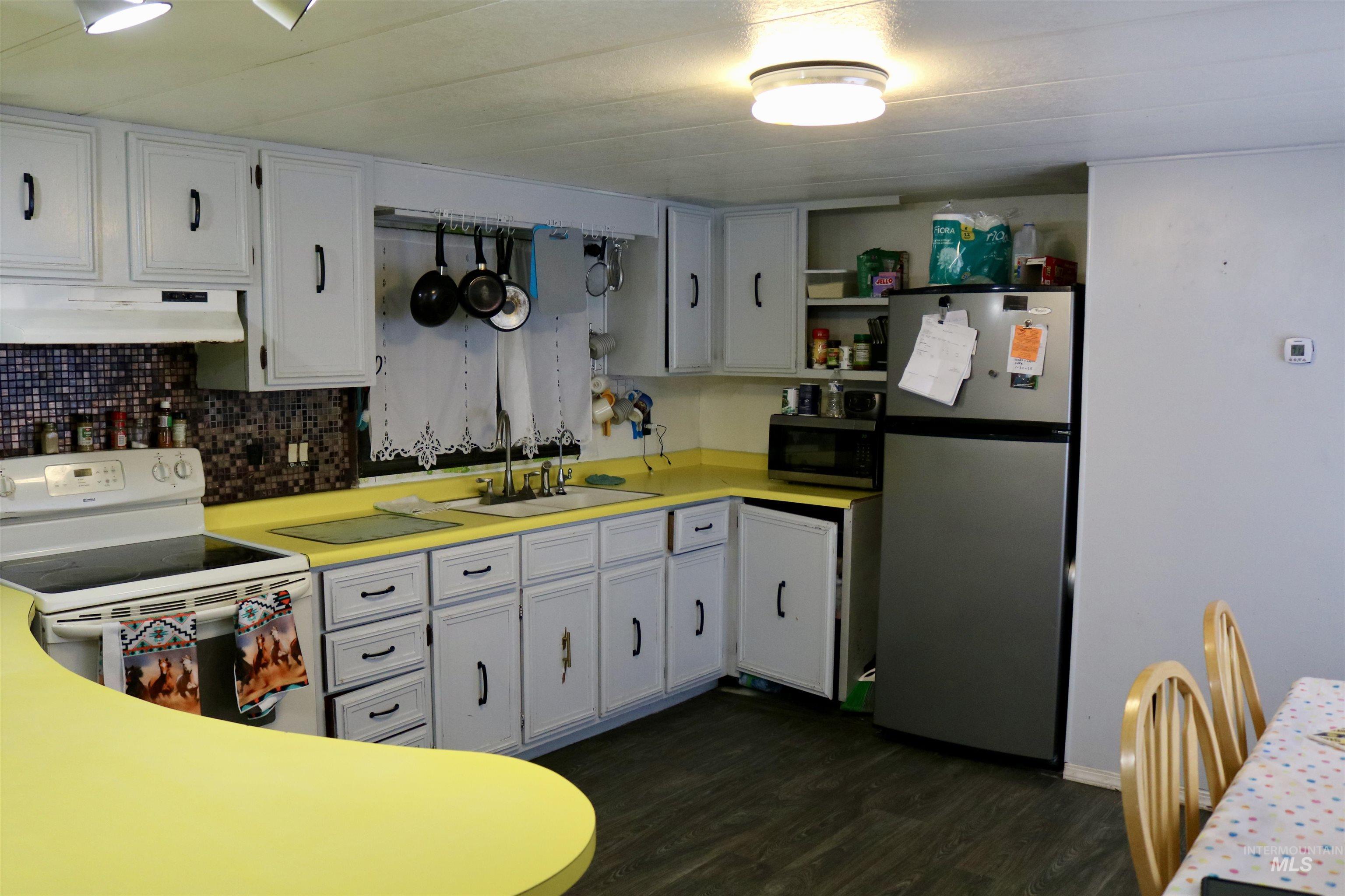 1410 Flamingo, Nampa, Idaho 83651, 2 Bedrooms, 2 Bathrooms, Residential For Sale, Price $73,900, 98968784