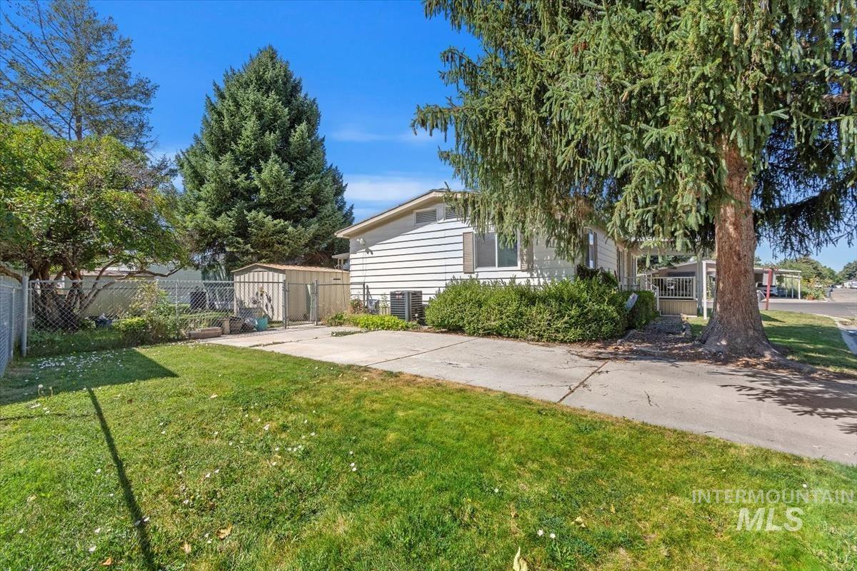 275 N Checola Cir, Boise, Idaho 83713-8004, 2 Bedrooms, 2 Bathrooms, Residential For Sale, Price $120,000, 98968786