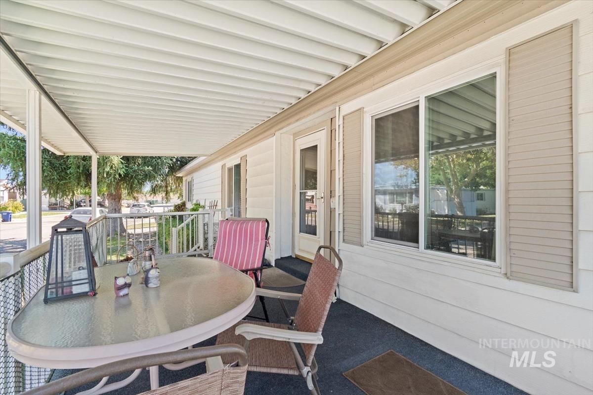 275 N Checola Cir, Boise, Idaho 83713-8004, 2 Bedrooms, 2 Bathrooms, Residential For Sale, Price $120,000, 98968786