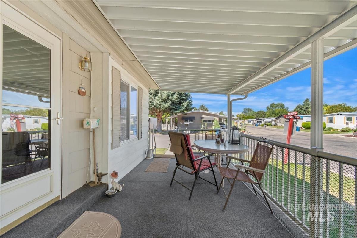 275 N Checola Cir, Boise, Idaho 83713-8004, 2 Bedrooms, 2 Bathrooms, Residential For Sale, Price $120,000, 98968786