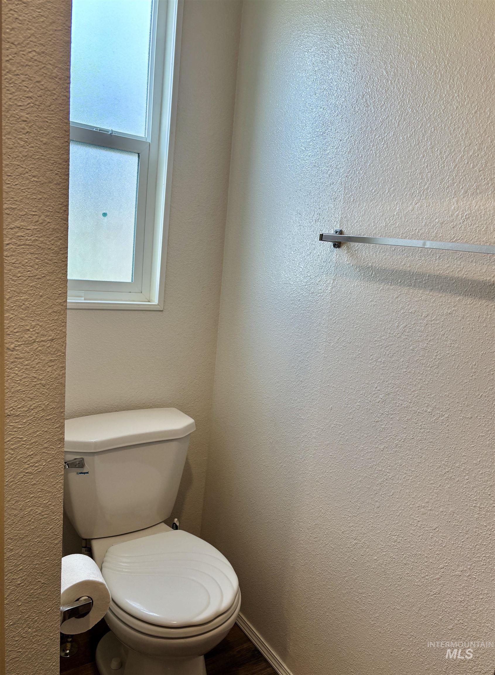 609 N Almon, Moscow, Idaho 83843, 2 Bedrooms, 1 Bathroom, Residential For Sale, Price $85,999,MLS 98968787