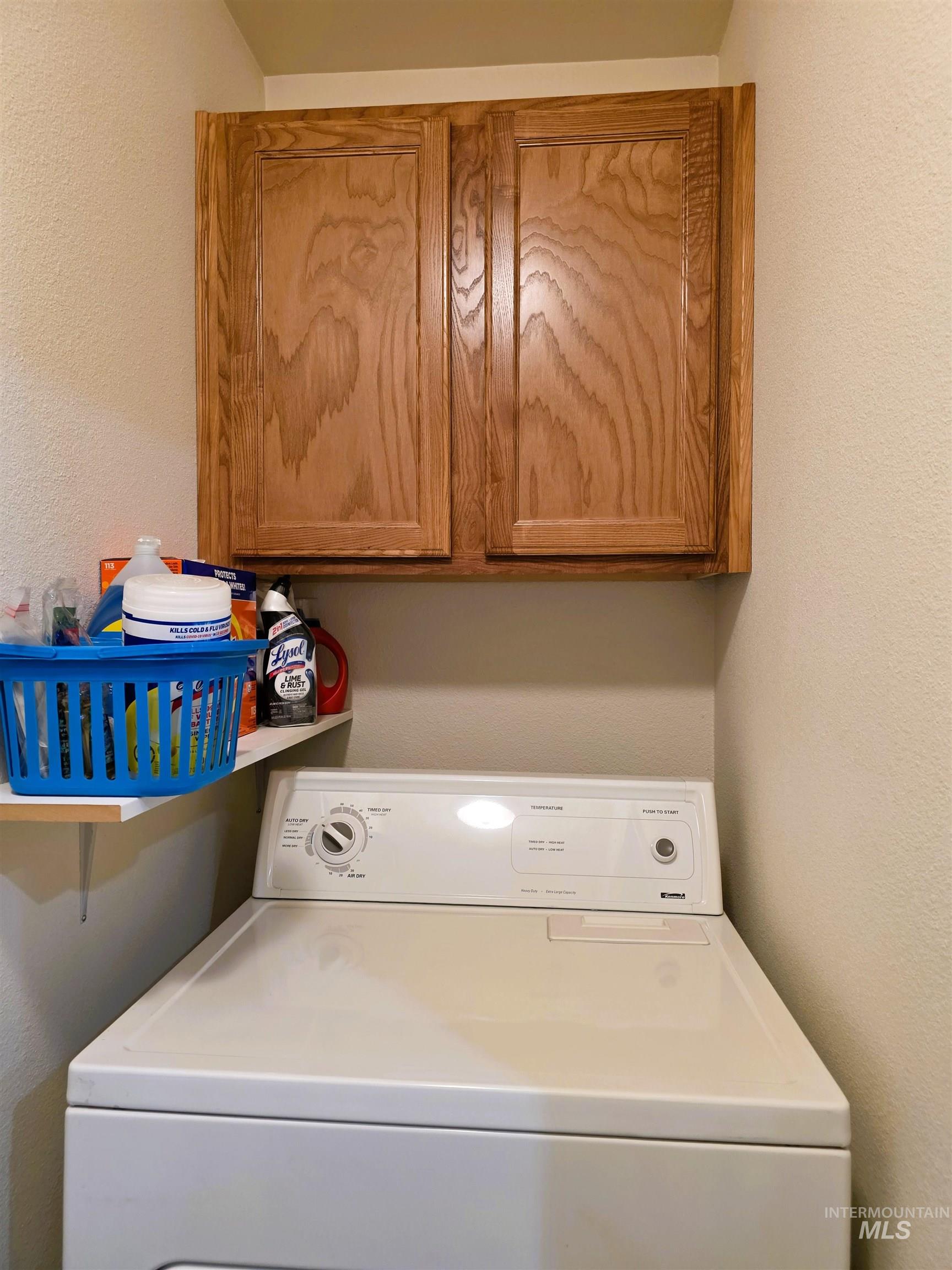 1512 N Elm St, Jerome, Idaho 83338, 3 Bedrooms, 2 Bathrooms, Residential For Sale, Price $315,000, 98968788