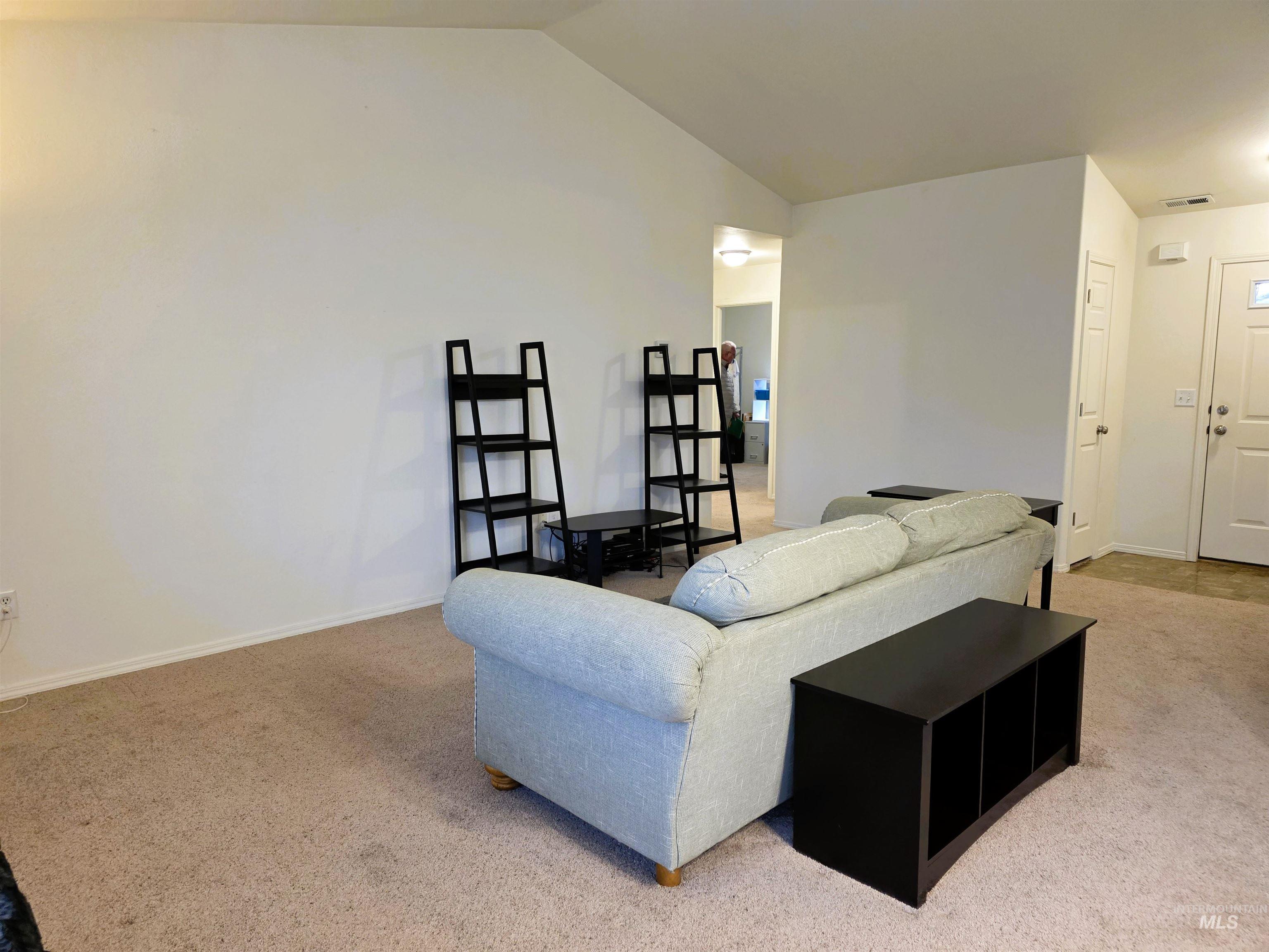 1512 N Elm St, Jerome, Idaho 83338, 3 Bedrooms, 2 Bathrooms, Residential For Sale, Price $315,000, 98968788