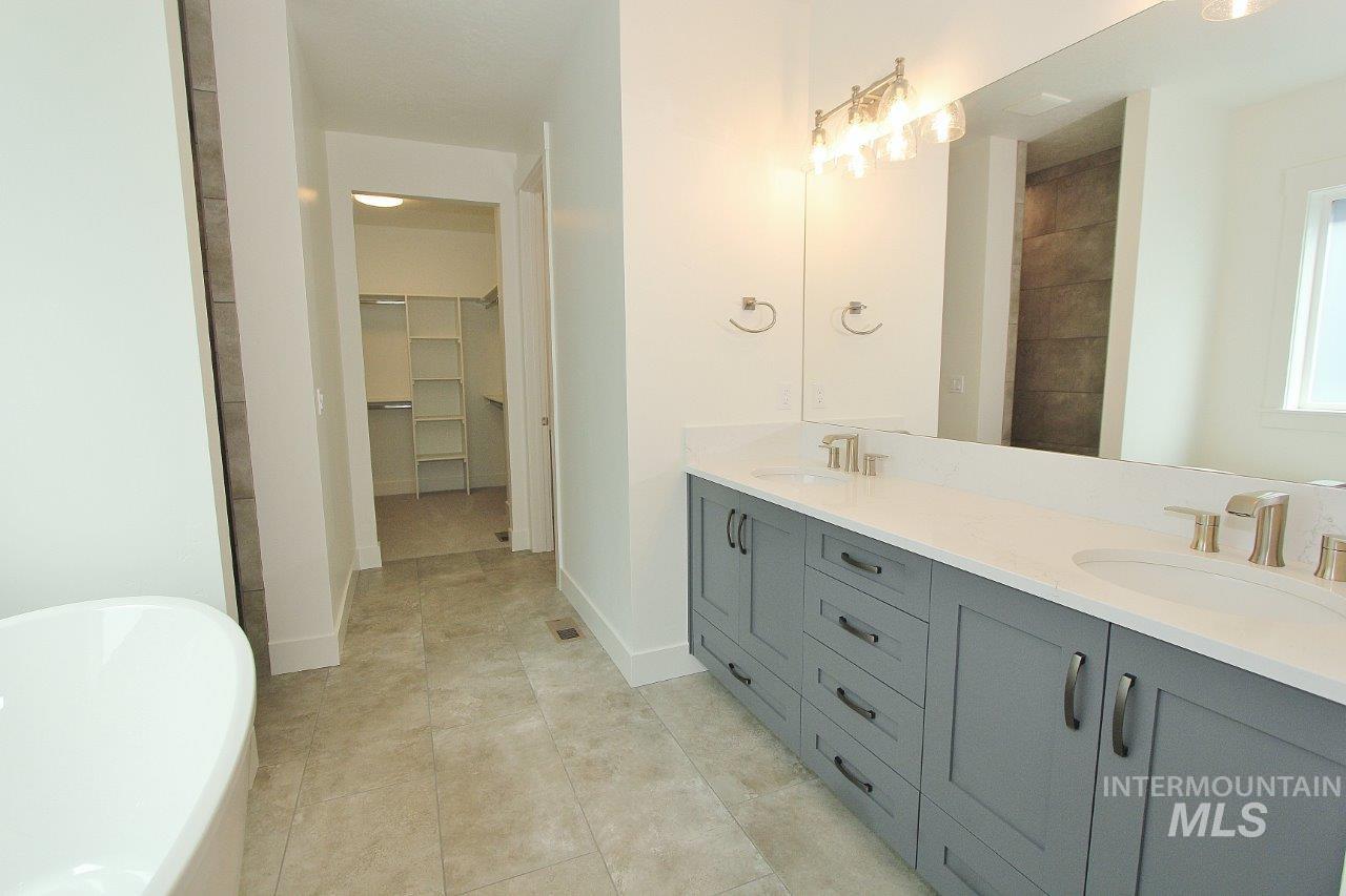 2017 E Brace St, Meridian, Idaho 83642, 3 Bedrooms, 2 Bathrooms, Residential For Sale, Price $624,900, 98968789