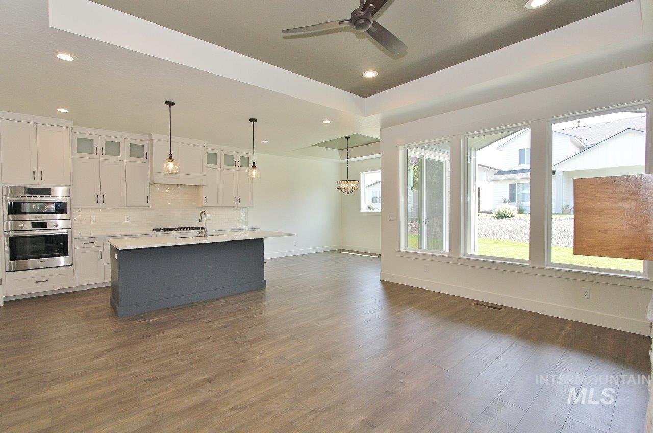 2017 E Brace St, Meridian, Idaho 83642, 3 Bedrooms, 2 Bathrooms, Residential For Sale, Price $624,900, 98968789