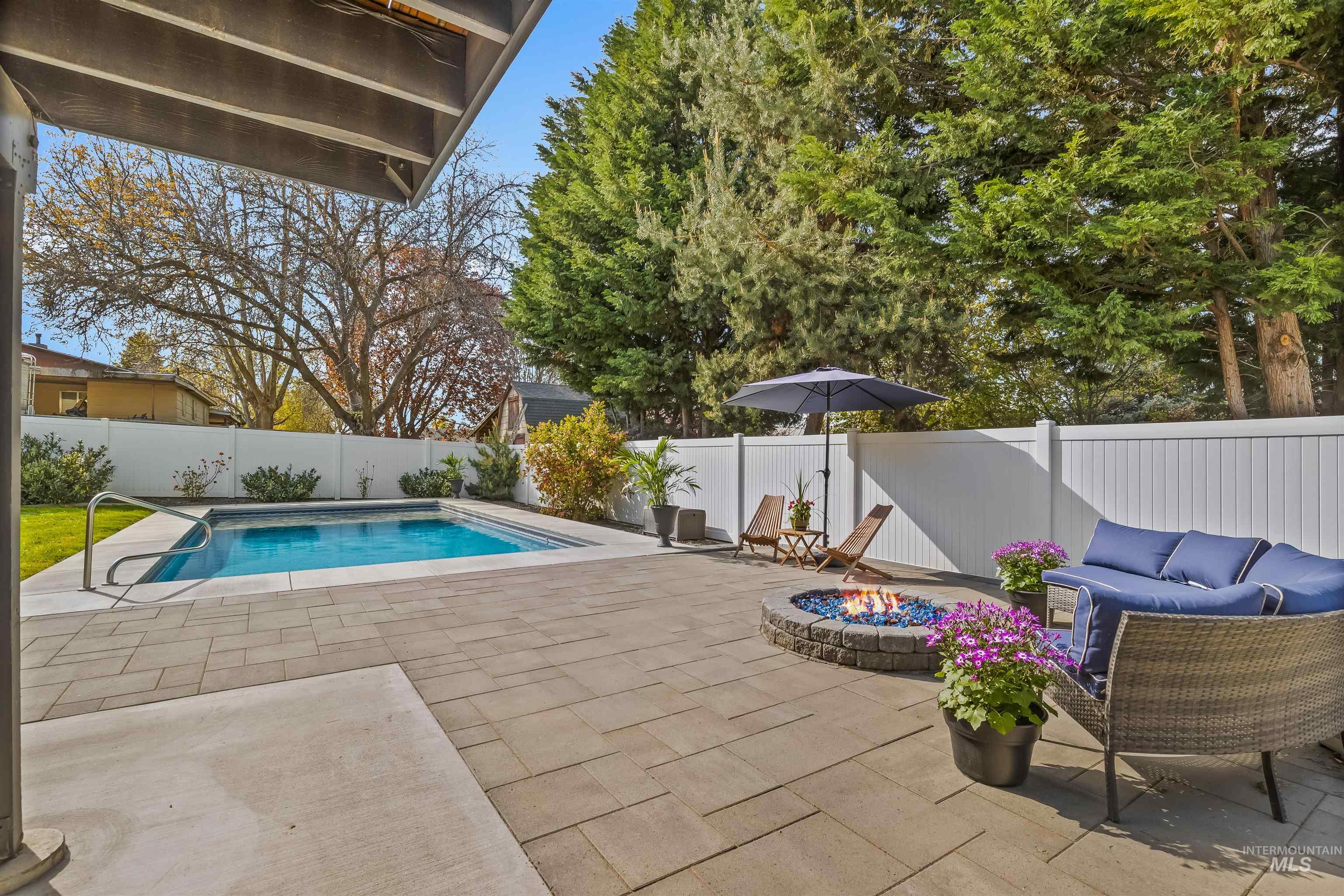 525 Park Ave, Lewiston, Idaho 83501, 4 Bedrooms, 3 Bathrooms, Residential For Sale, Price $599,000, 98968790