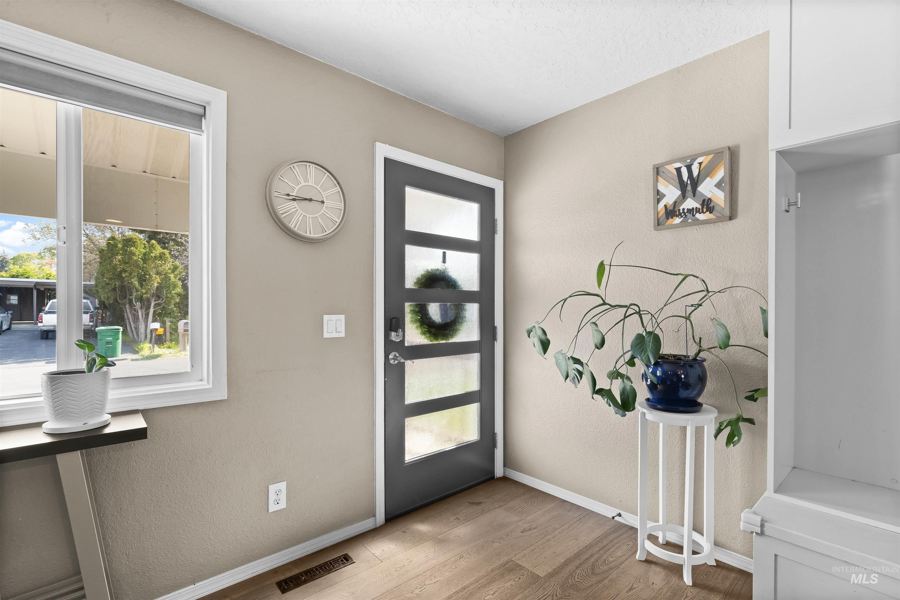 525 Park Ave, Lewiston, Idaho 83501, 4 Bedrooms, 3 Bathrooms, Residential For Sale, Price $599,000, 98968790