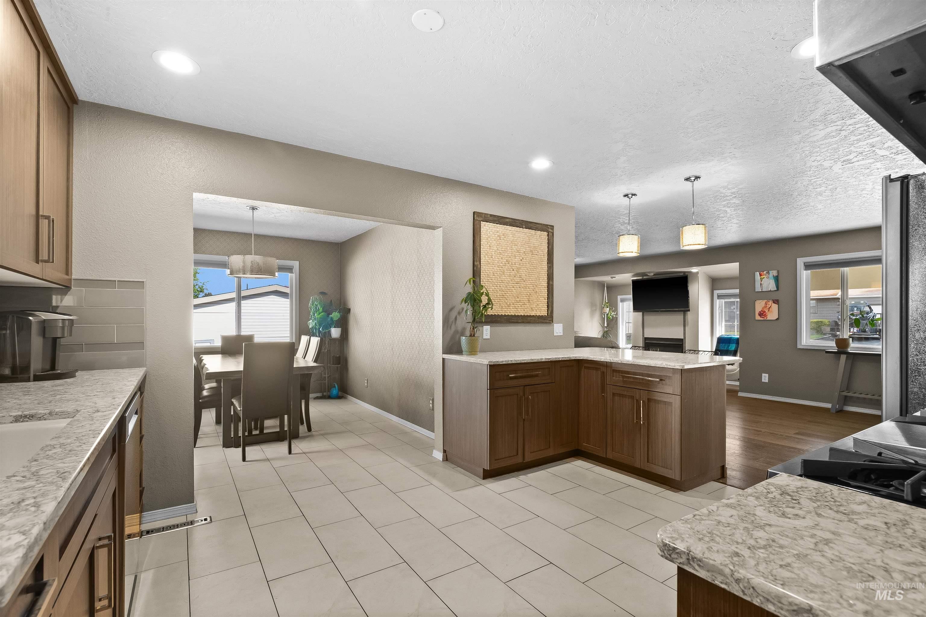 525 Park Ave, Lewiston, Idaho 83501, 4 Bedrooms, 3 Bathrooms, Residential For Sale, Price $599,000, 98968790