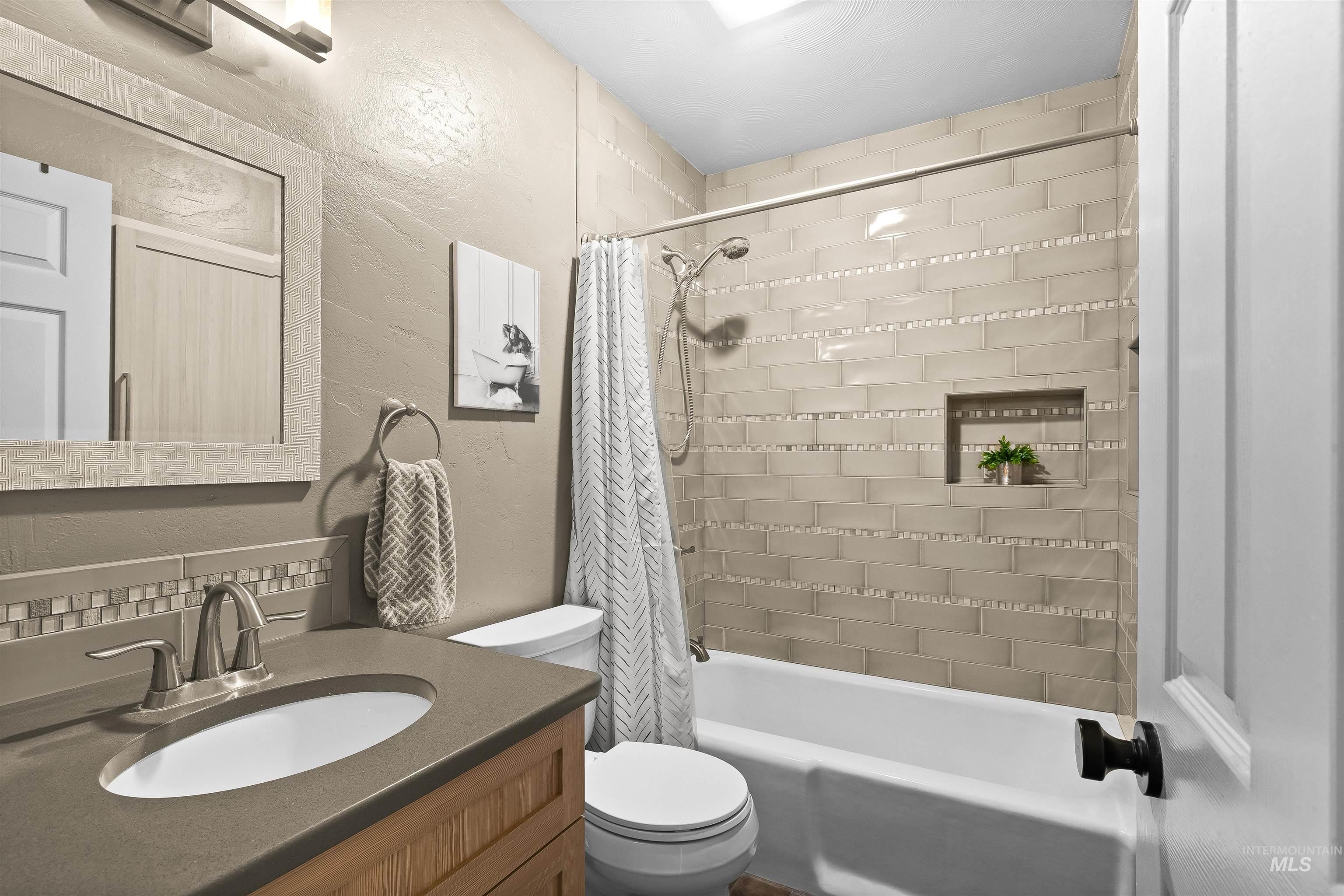 525 Park Ave, Lewiston, Idaho 83501, 4 Bedrooms, 3 Bathrooms, Residential For Sale, Price $599,000, 98968790