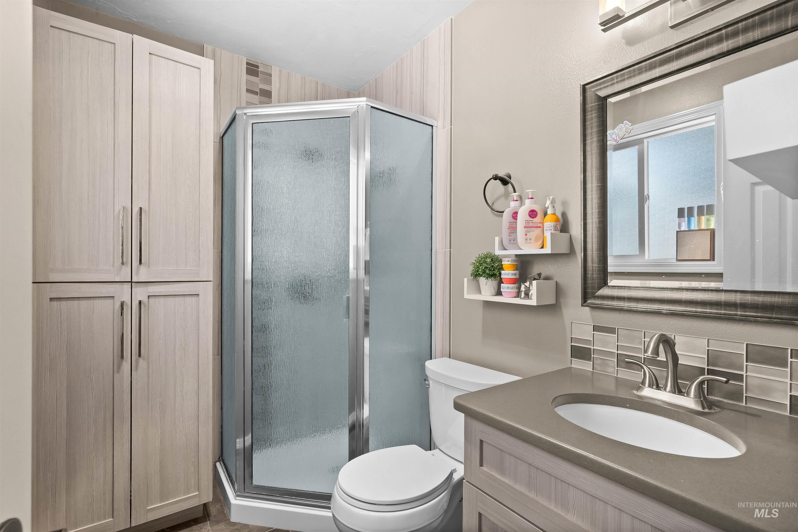 525 Park Ave, Lewiston, Idaho 83501, 4 Bedrooms, 3 Bathrooms, Residential For Sale, Price $599,000, 98968790