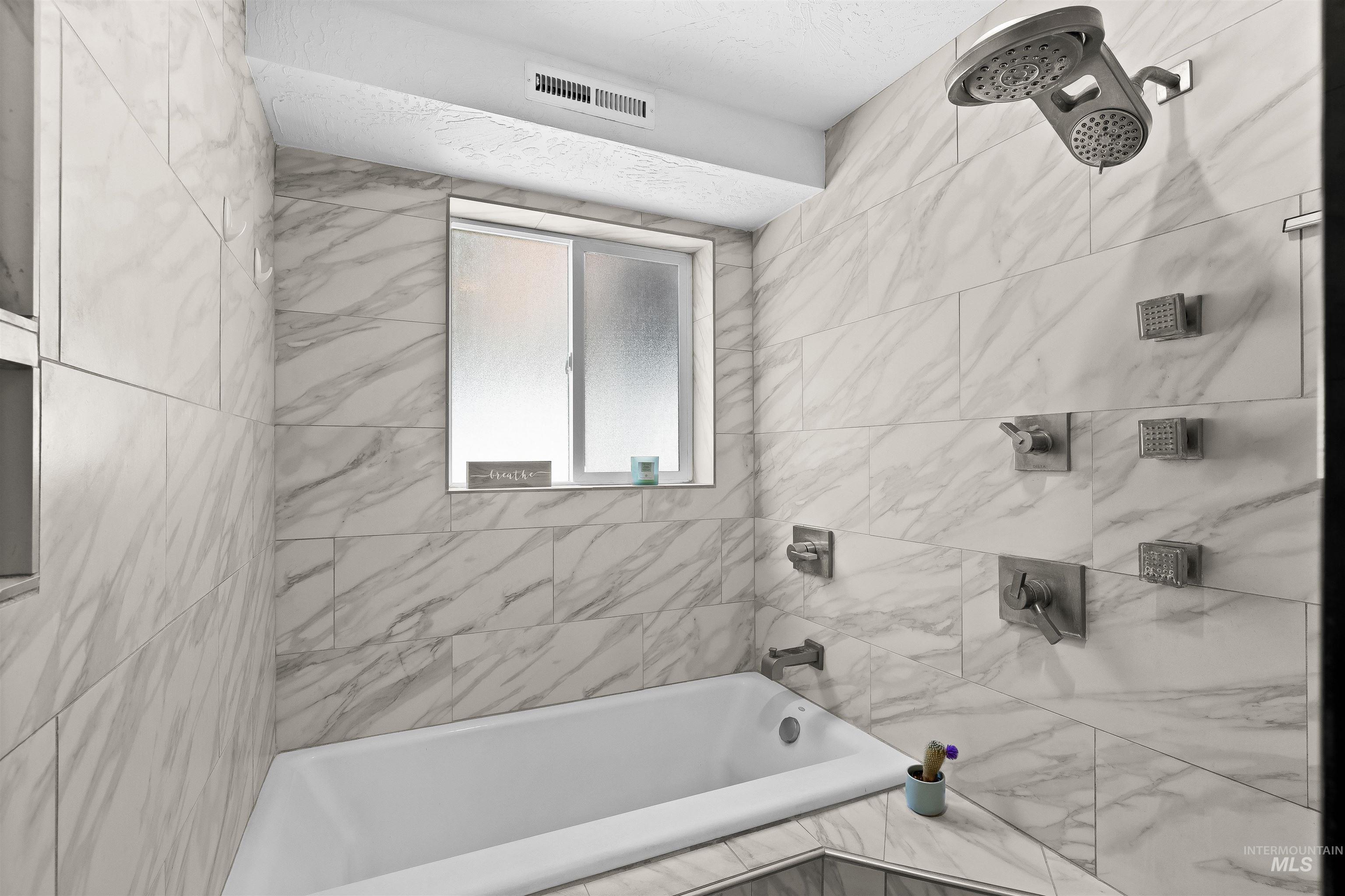 525 Park Ave, Lewiston, Idaho 83501, 4 Bedrooms, 3 Bathrooms, Residential For Sale, Price $599,000, 98968790